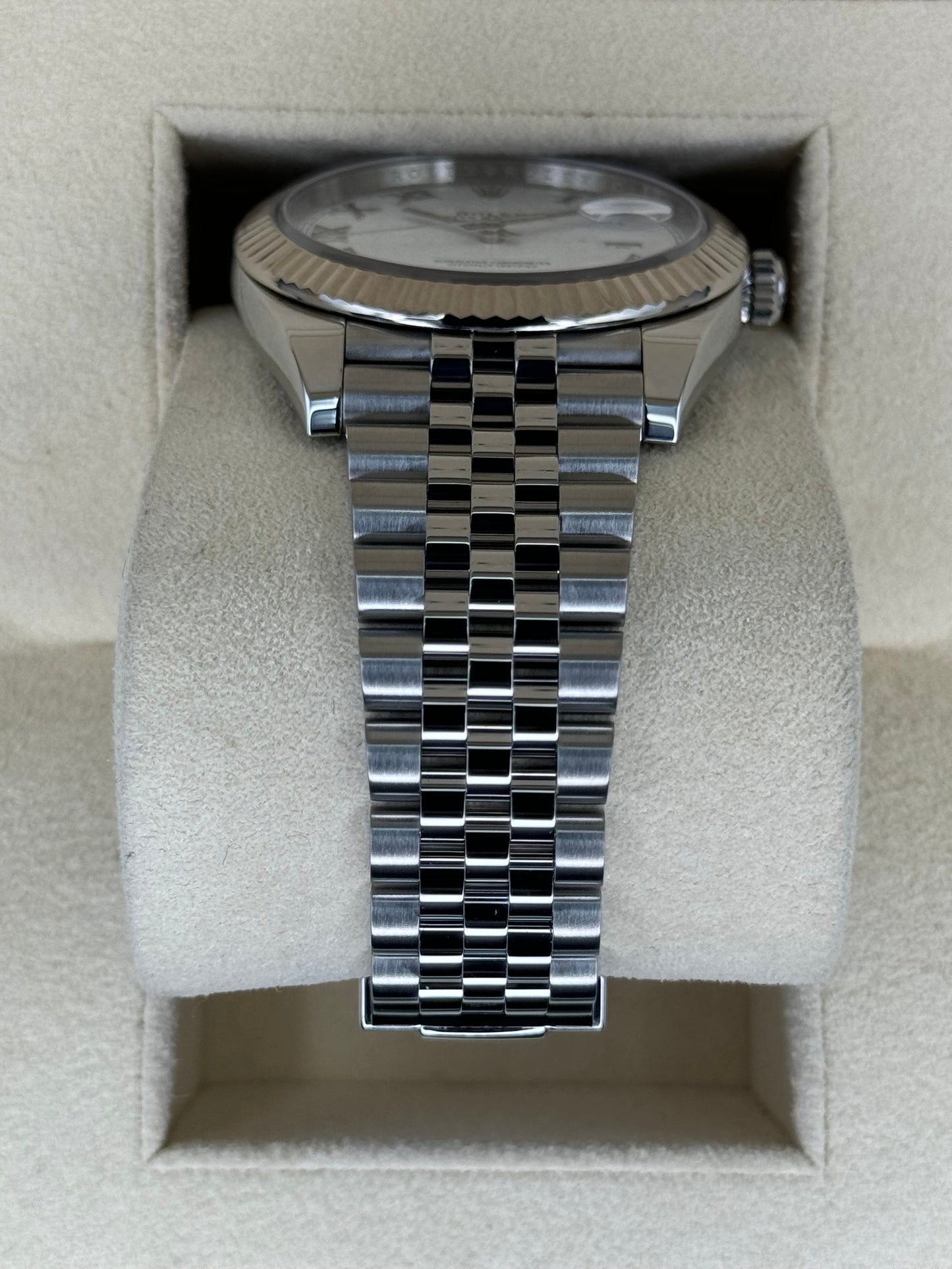 2021 Rolex Datejust 41mm 126334 Stainless Steel Jubilee White Dial - MyWatchLLC