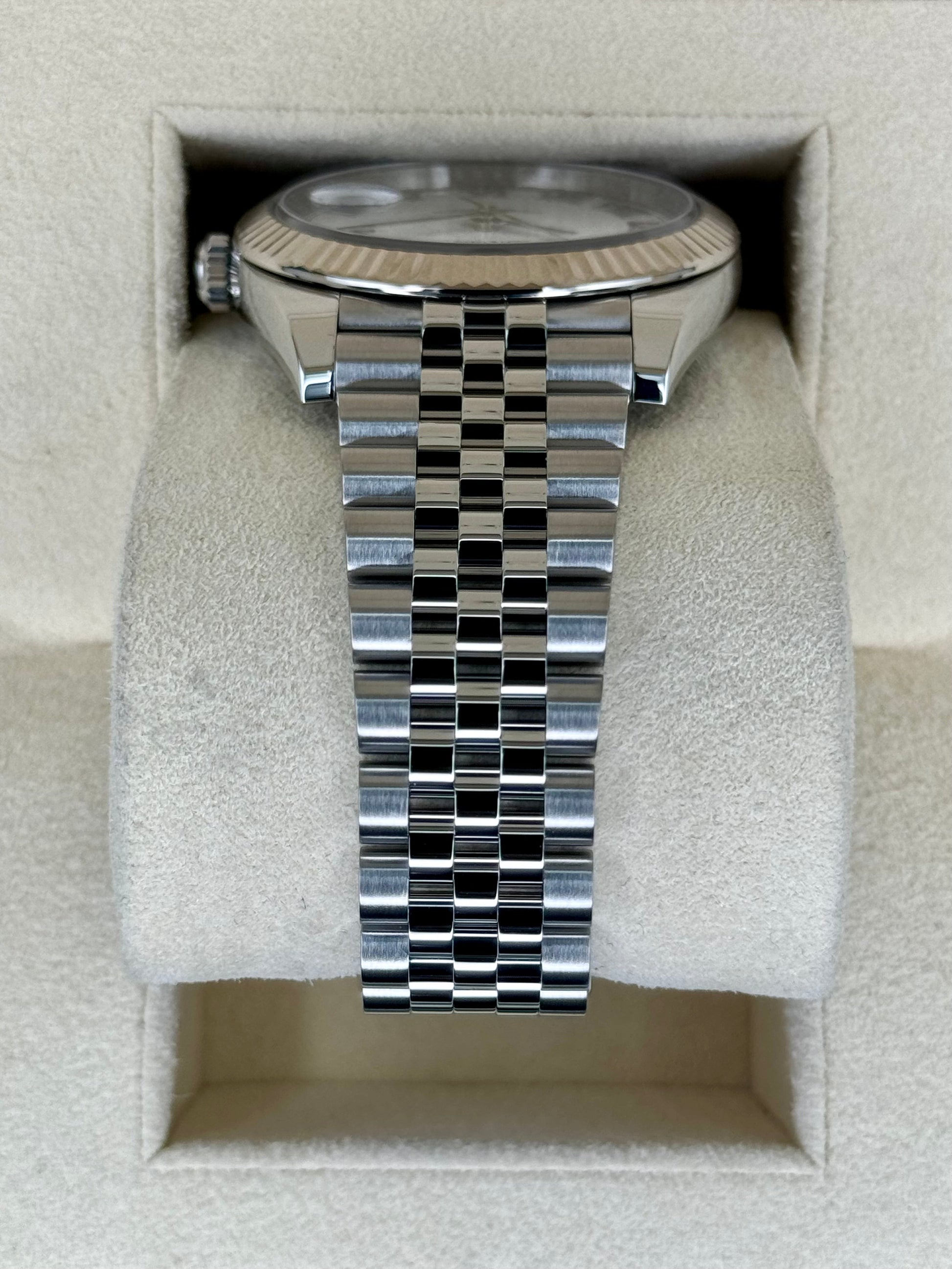 2021 Rolex Datejust 41mm 126334 Stainless Steel Jubilee White Dial - MyWatchLLC