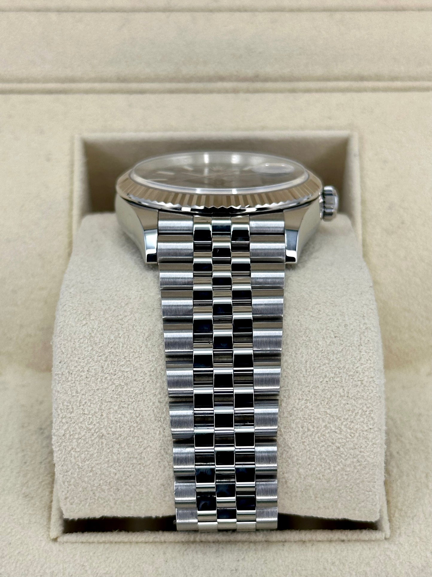 2022 Rolex Datejust 36mm 126234 Jubilee Blue Dial - MyWatchLLC