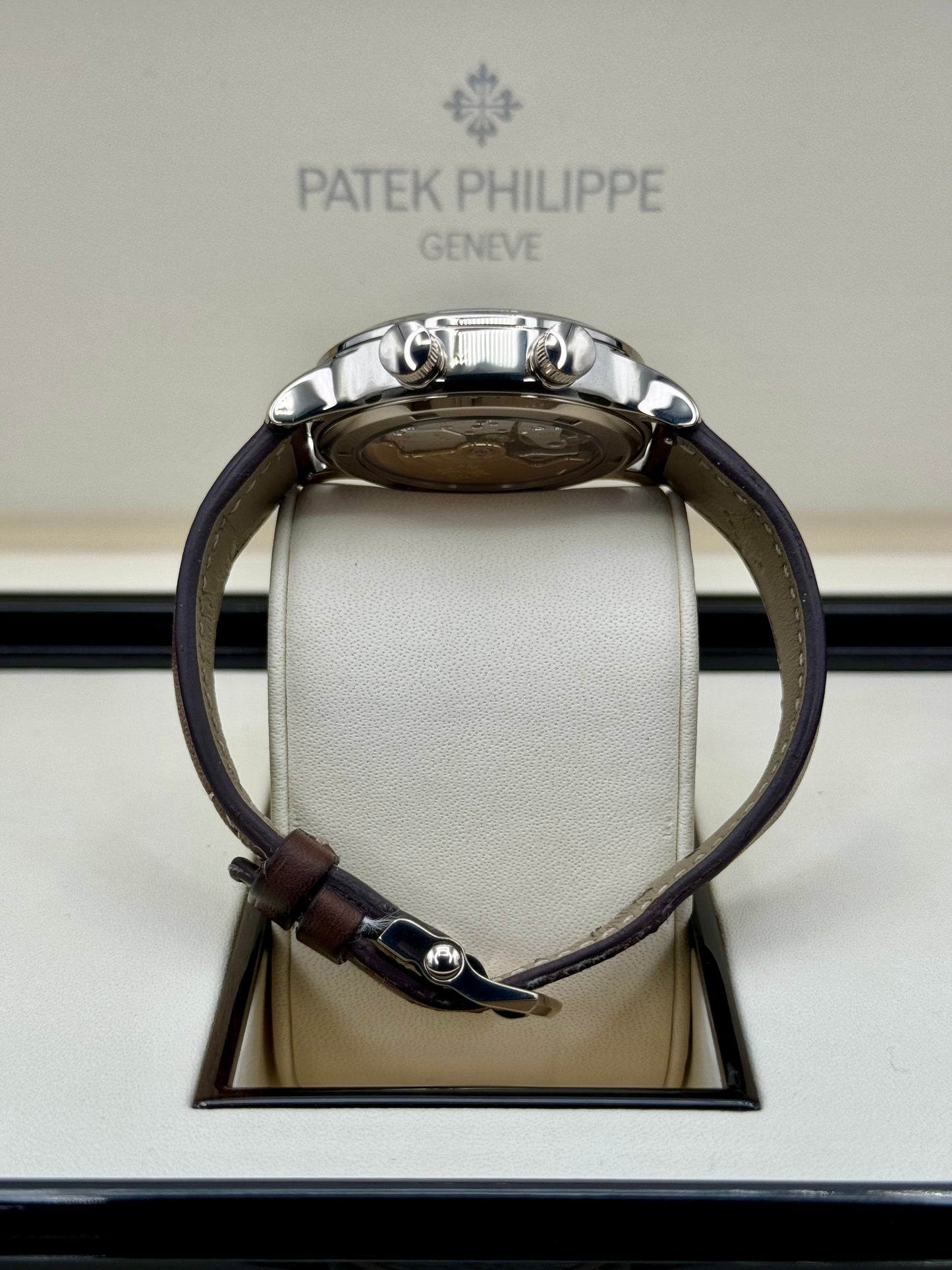 2021 Patek Philippe 37.5mm 7234G Calatrava Pilot Travel Time White Gold - MyWatchLLC