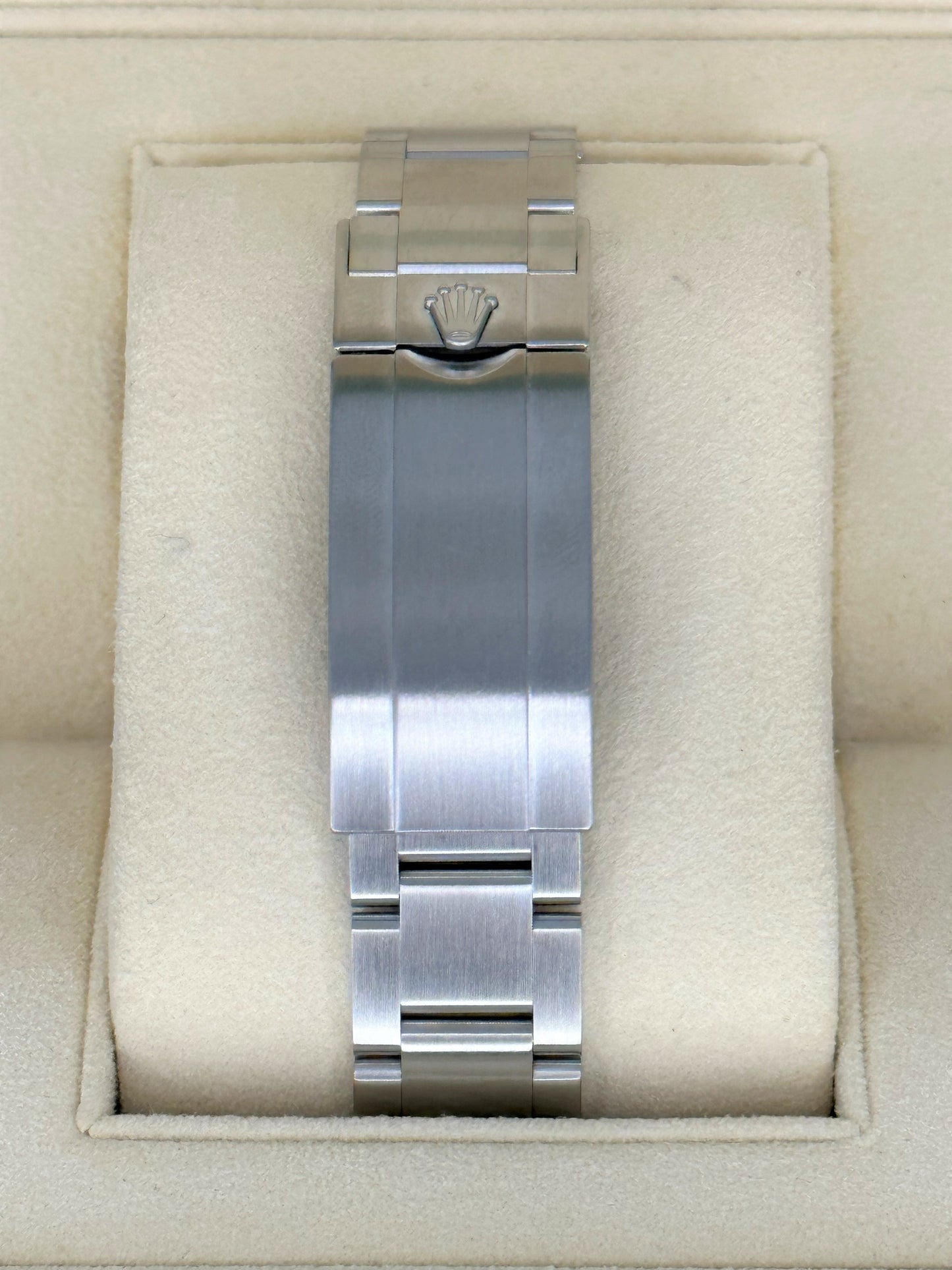 2018 Rolex Submariner "Hulk" 40mm 116610LV Stainless Steel Green Dial - MyWatchLLC