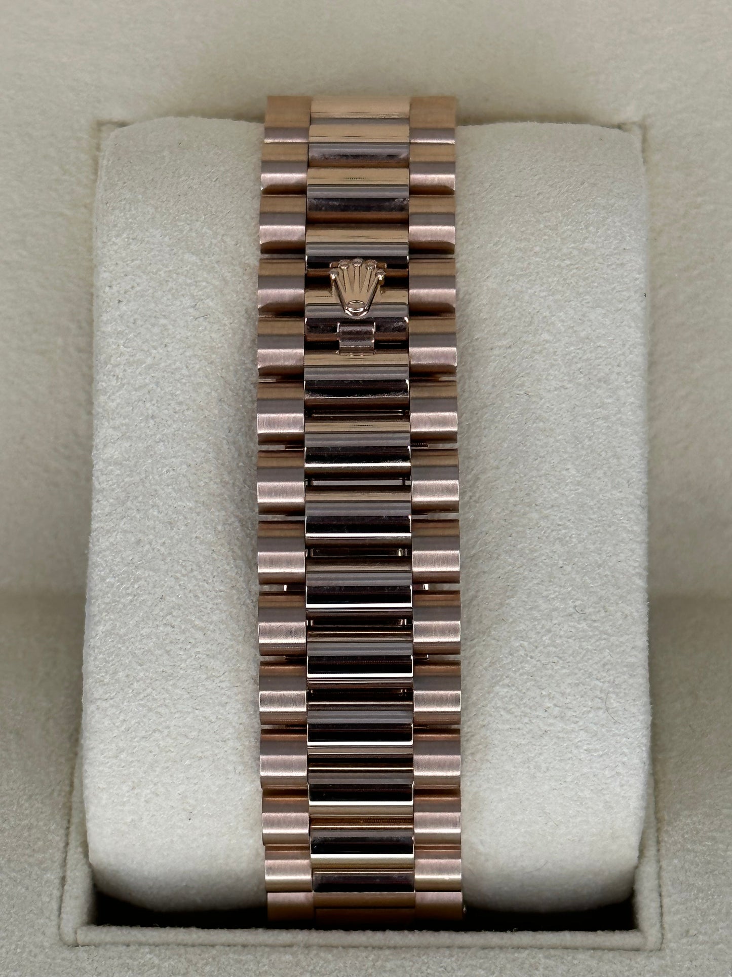 NEW 2022 Rolex Day-Date Presidential 40mm 228235 Rose Gold Olive Dial - MyWatchLLC