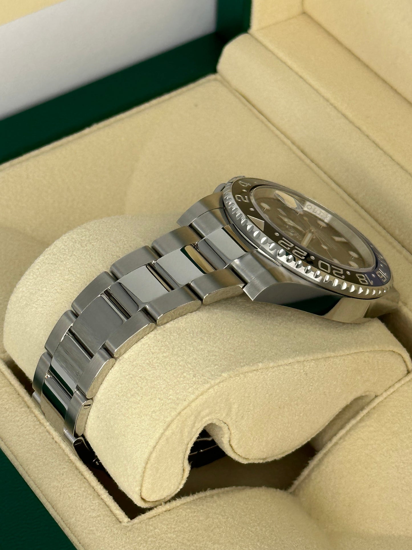 NEW 2023 Rolex GMT-Master II "Batman" 40mm 126710BLNR Black Dial - MyWatchLLC