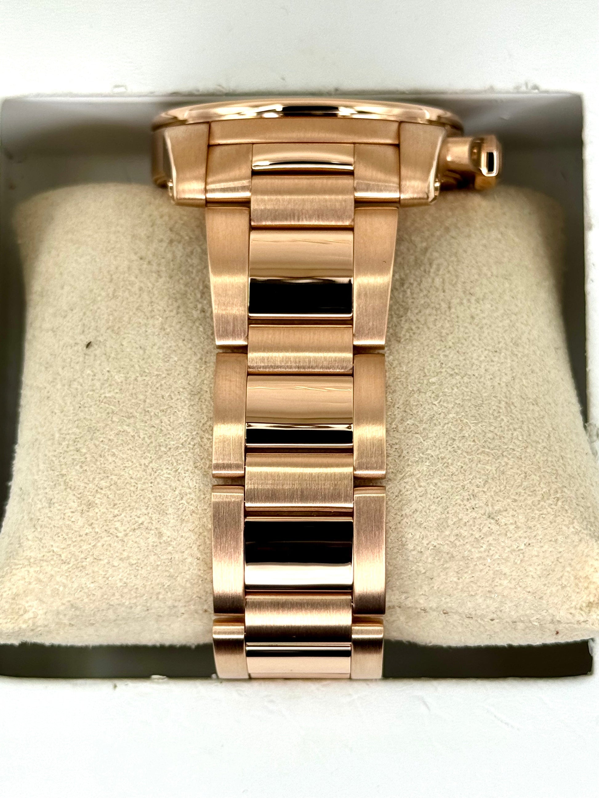 2016 Cartier Calibre de Cartier 42mm W7100018 Rose Gold White Dial - MyWatchLLC