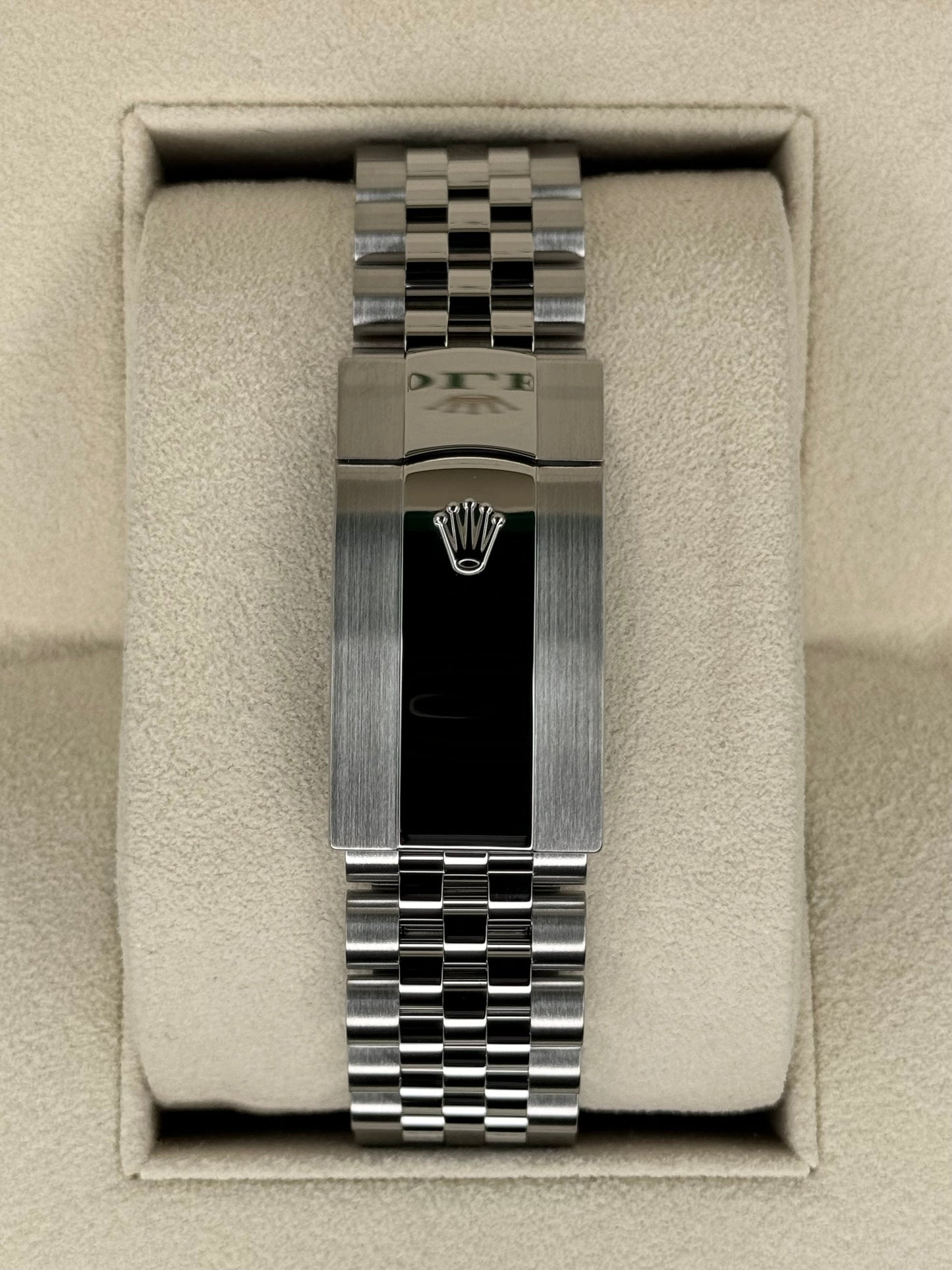 2022 Rolex Sky-Dweller 42mm 326934 Stainless Steel Jubilee White Dial - MyWatchLLC