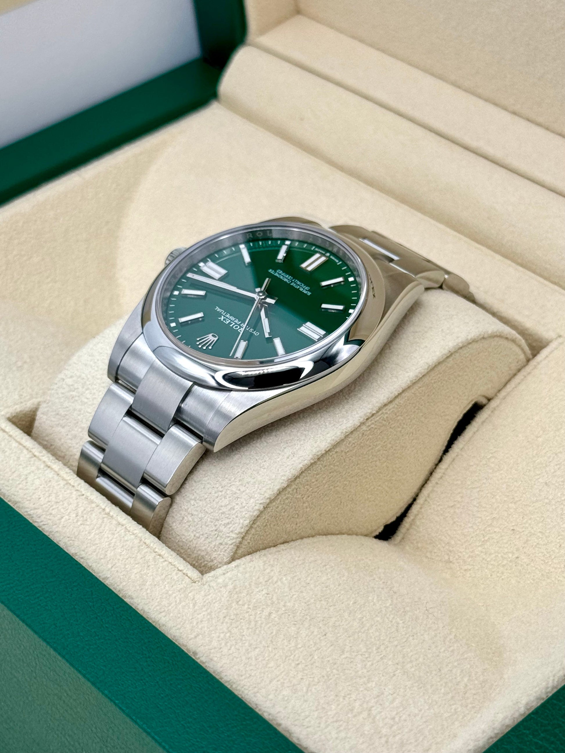 NEW 2024 Rolex Oyster Perpetual 41mm 124300 Green Dial - MyWatchLLC