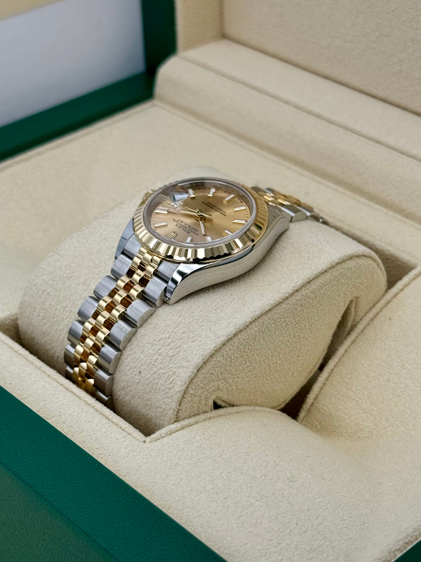NEW 2024 Rolex Lady Datejust 28mm 279173 Jubilee Champagne Dial - MyWatchLLC