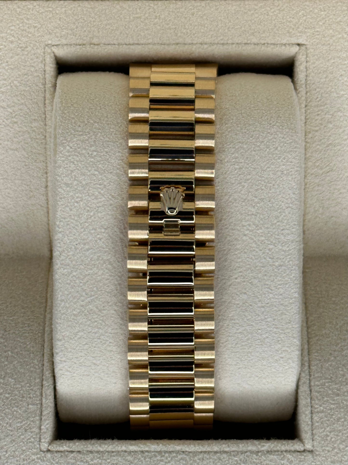 Rolex Day-Date 40mm 228238 Presidential Silver Motif Dial - MyWatchLLC