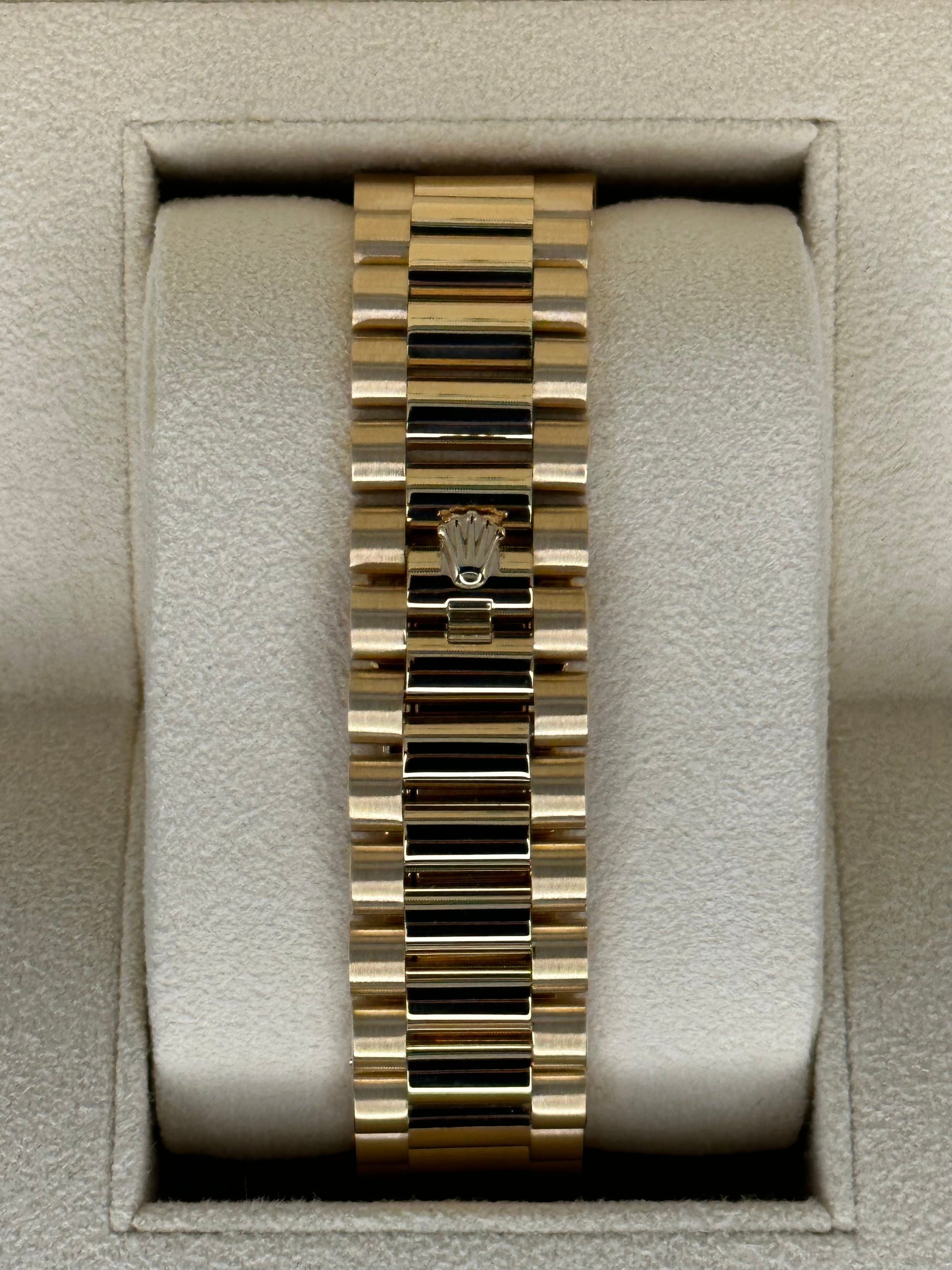 Rolex Day-Date 40mm 228238 Presidential Silver Motif Dial - MyWatchLLC