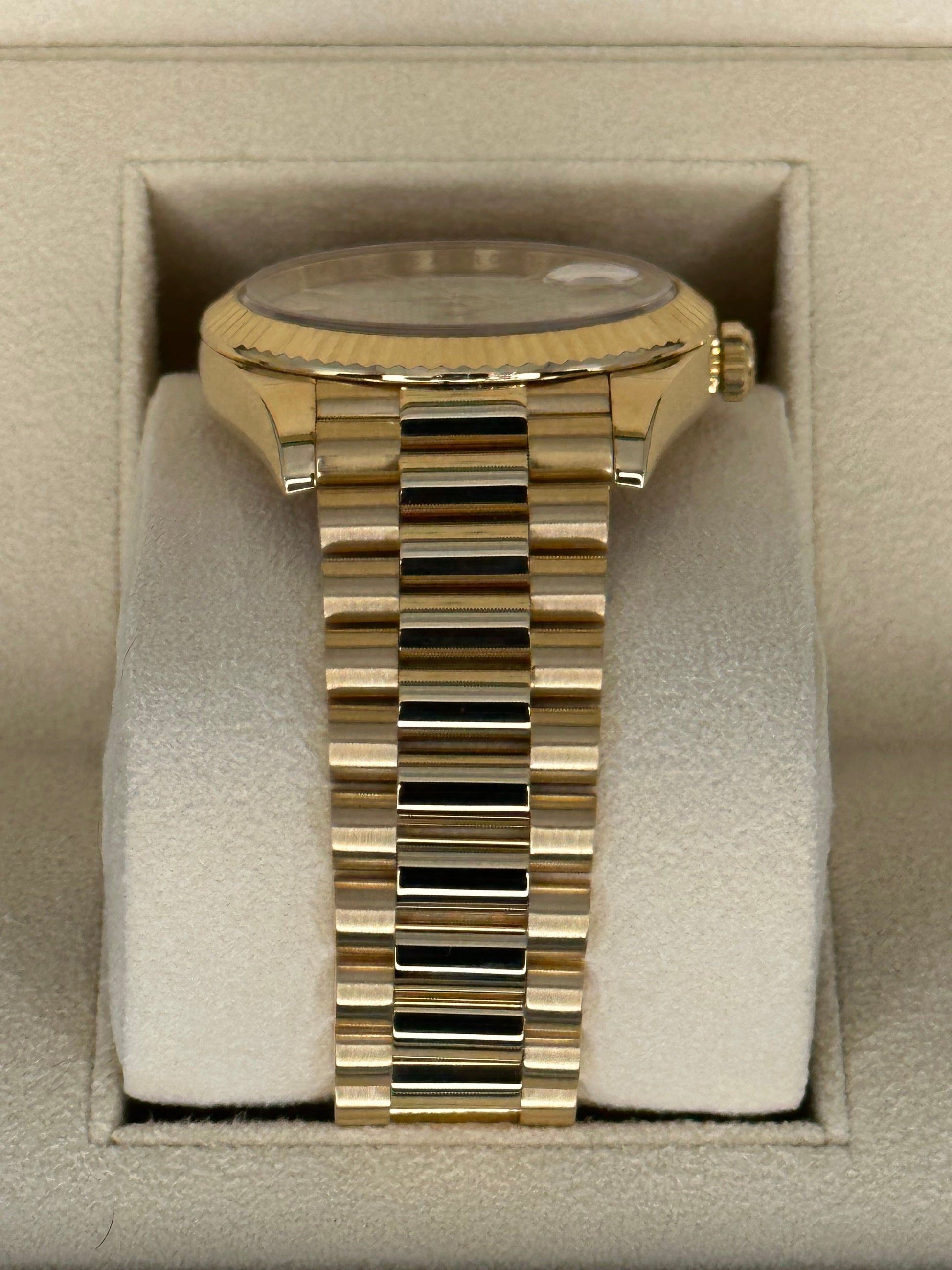 Rolex Day-Date 40mm 228238 Presidential Silver Motif Dial - MyWatchLLC