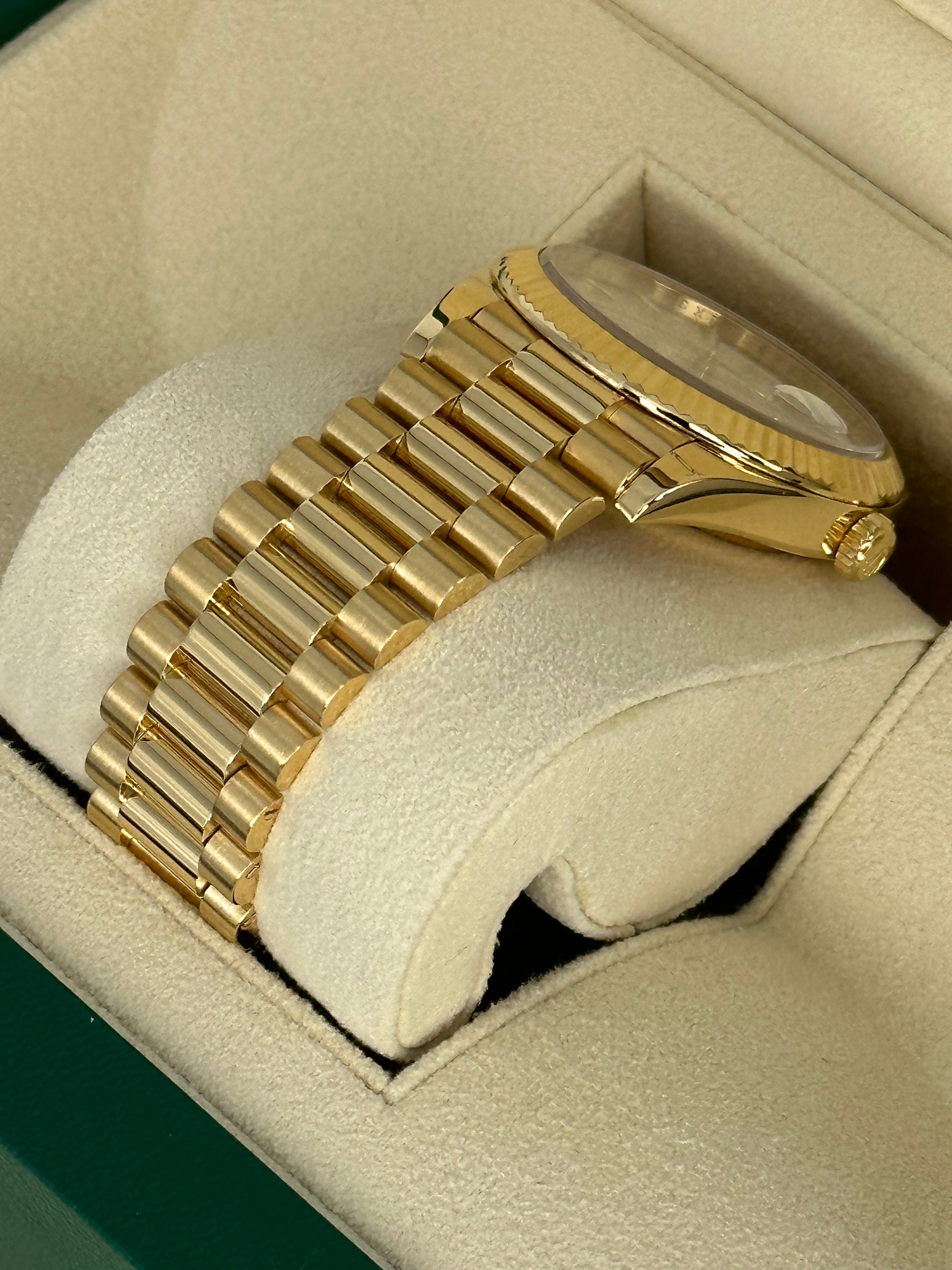 Rolex Day-Date 40mm 228238 Presidential Silver Motif Dial - MyWatchLLC