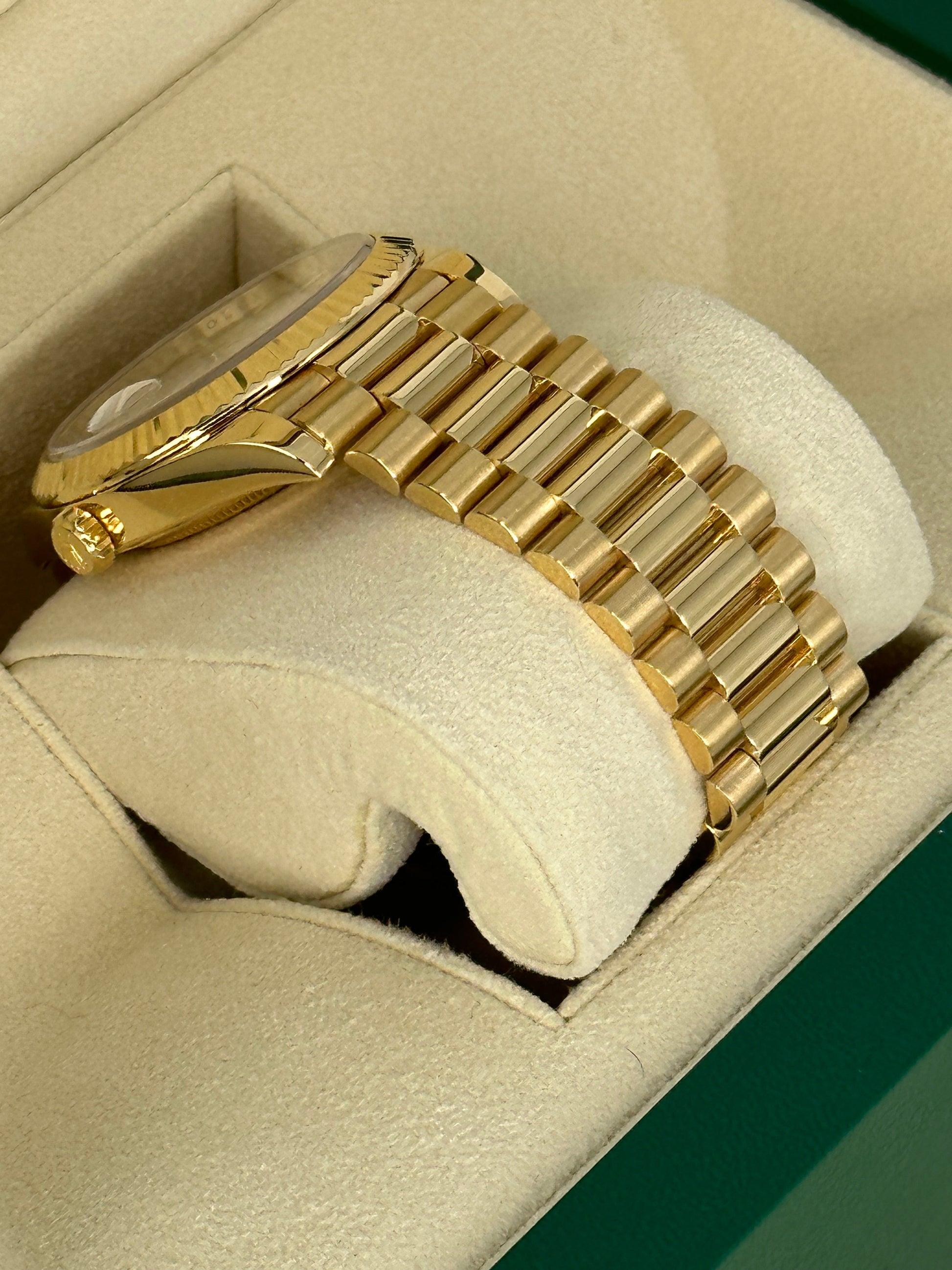 Rolex Day-Date 40mm 228238 Presidential Silver Motif Dial - MyWatchLLC