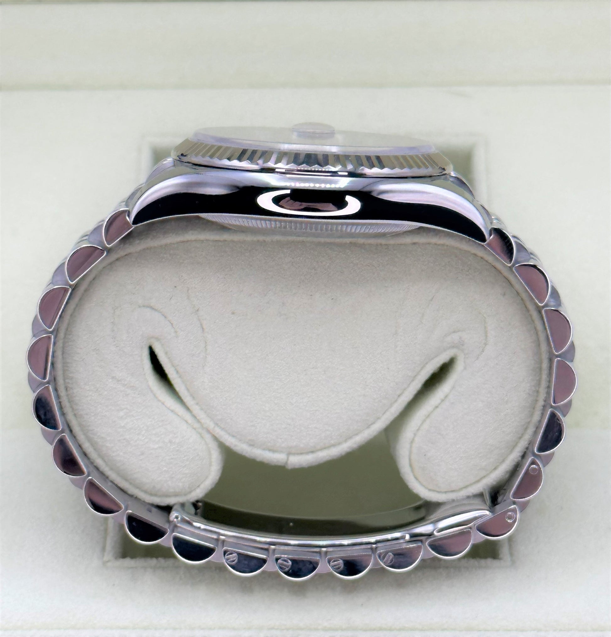 2012 Datejust 36mm 116234 Jubilee Blue Roman Numeral Dial - MyWatchLLC