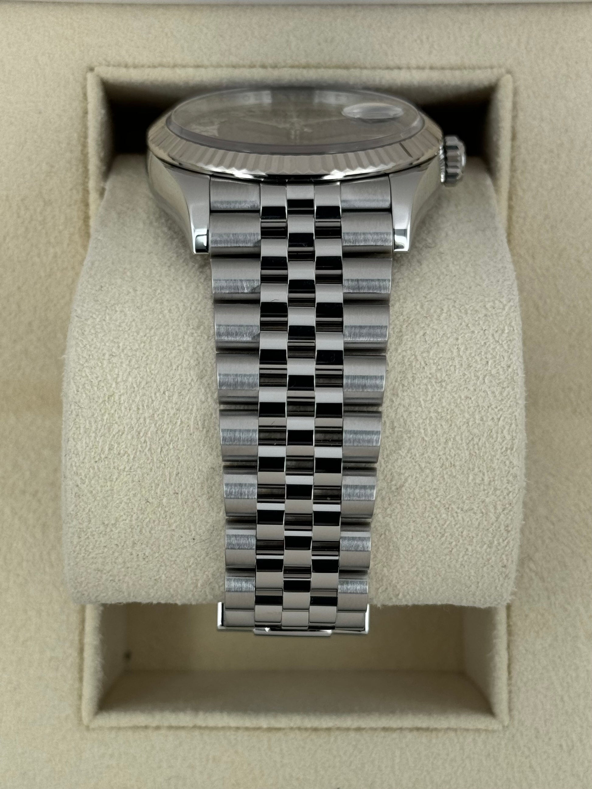 2023 Rolex Datejust 36mm 126234 Stainless Steel Jubilee Purple Dial - MyWatchLLC