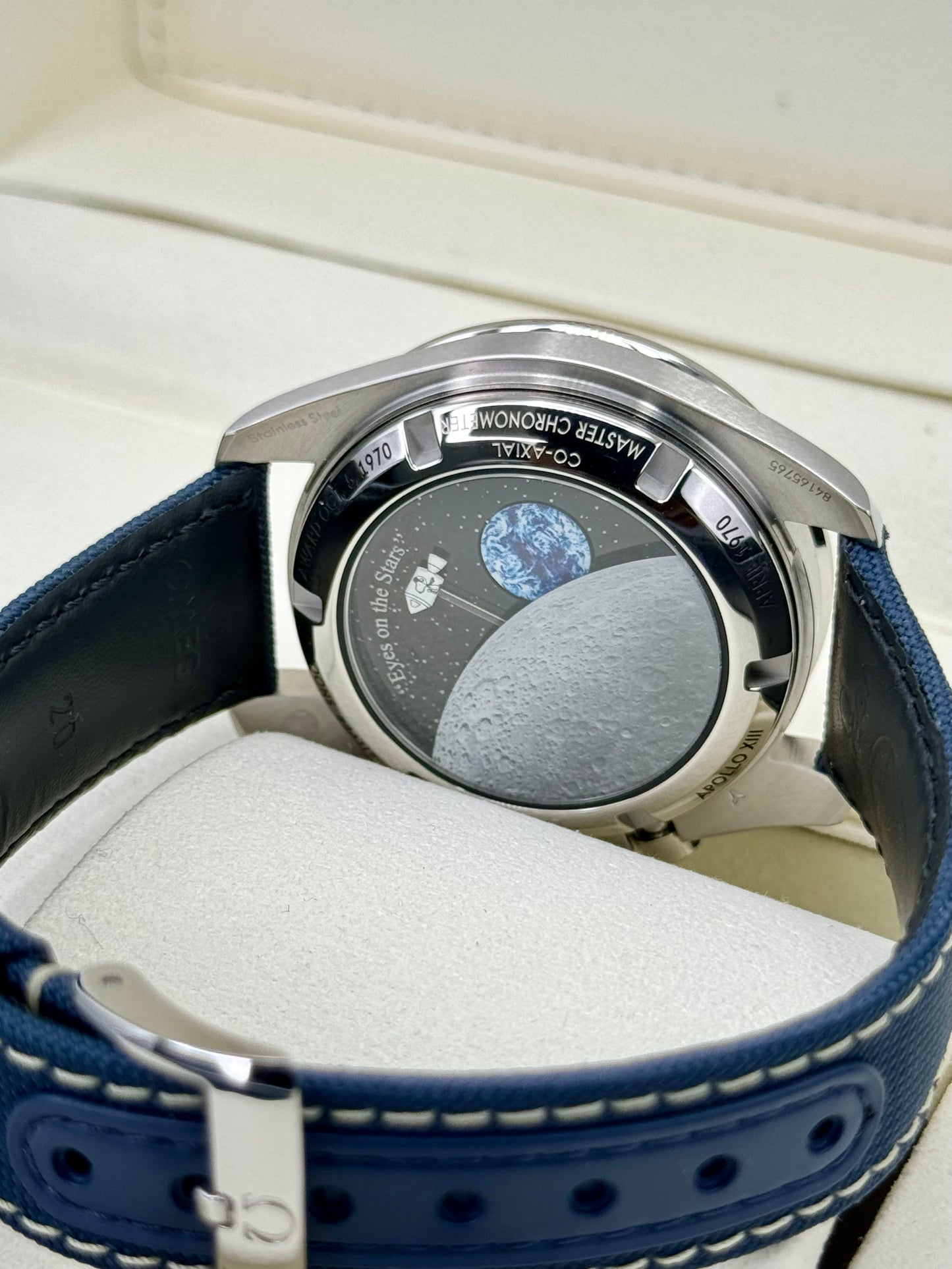 NEW 2023 Speedmaster 42mm 310.32.42.50.02.001 Silver Snoopy Award Dial - MyWatchLLC