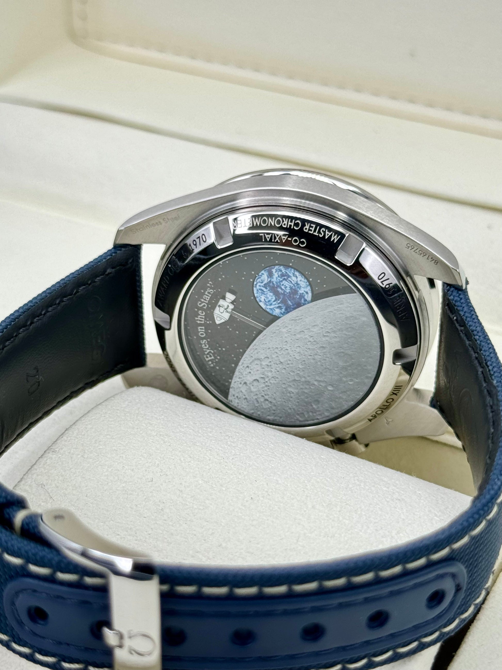 NEW 2023 Speedmaster 42mm 310.32.42.50.02.001 Silver Snoopy Award Dial - MyWatchLLC