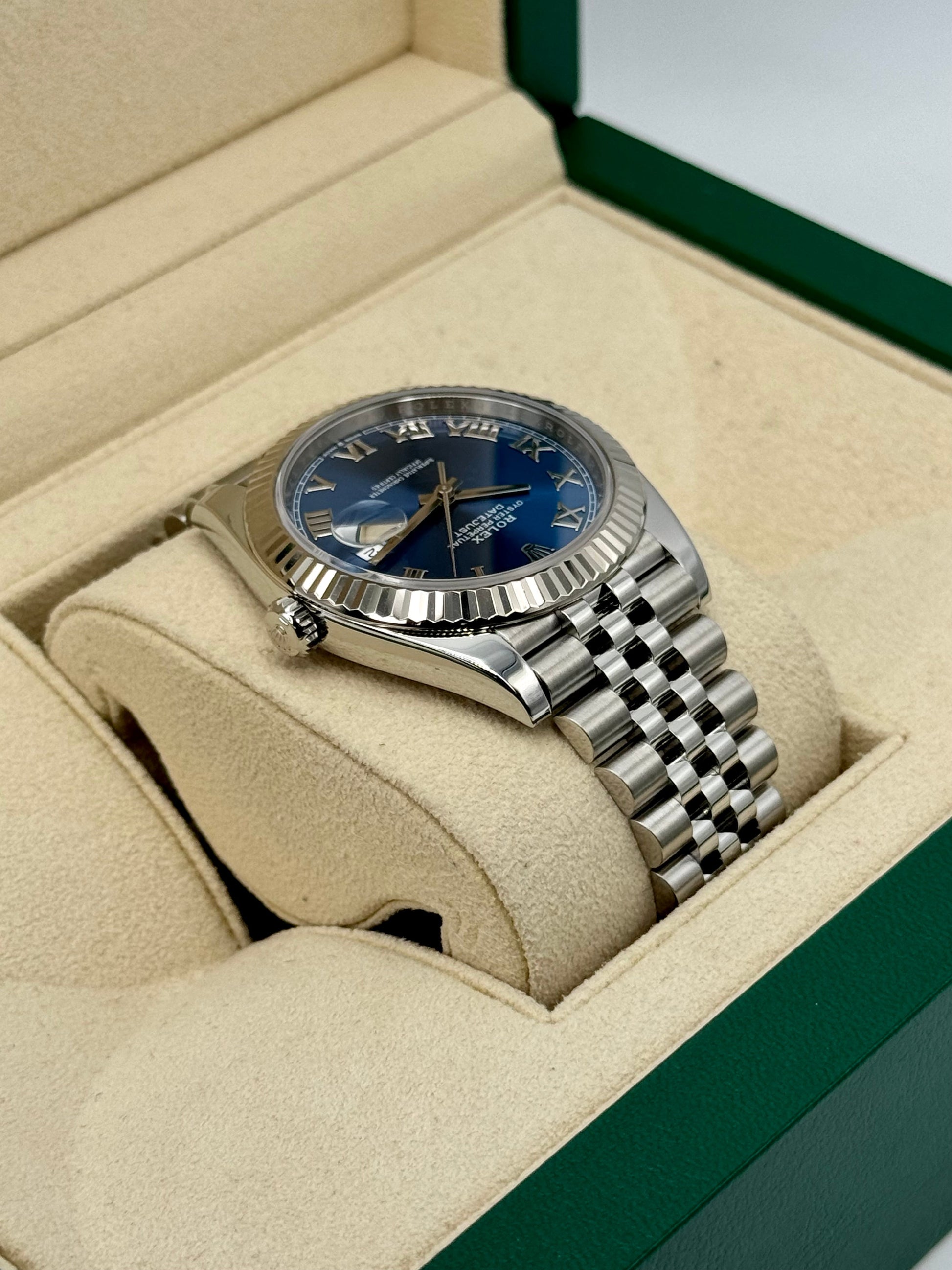 2023 Rolex Datejust 41mm 126334 Jubilee Blue Roman Numeral Dial - MyWatchLLC