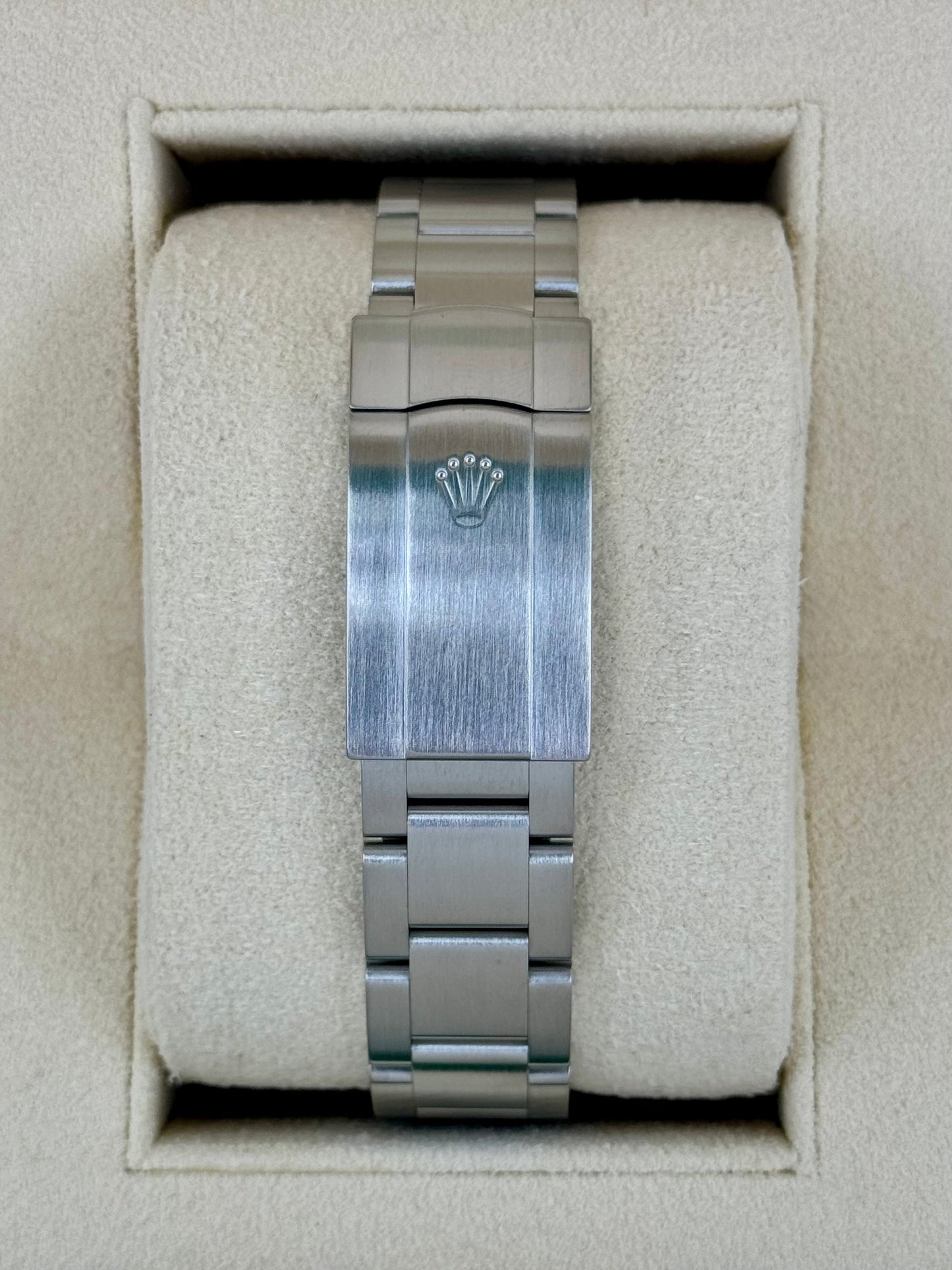 2023 Rolex Oyster Perpetual 36mm 126000 Black Dial - MyWatchLLC