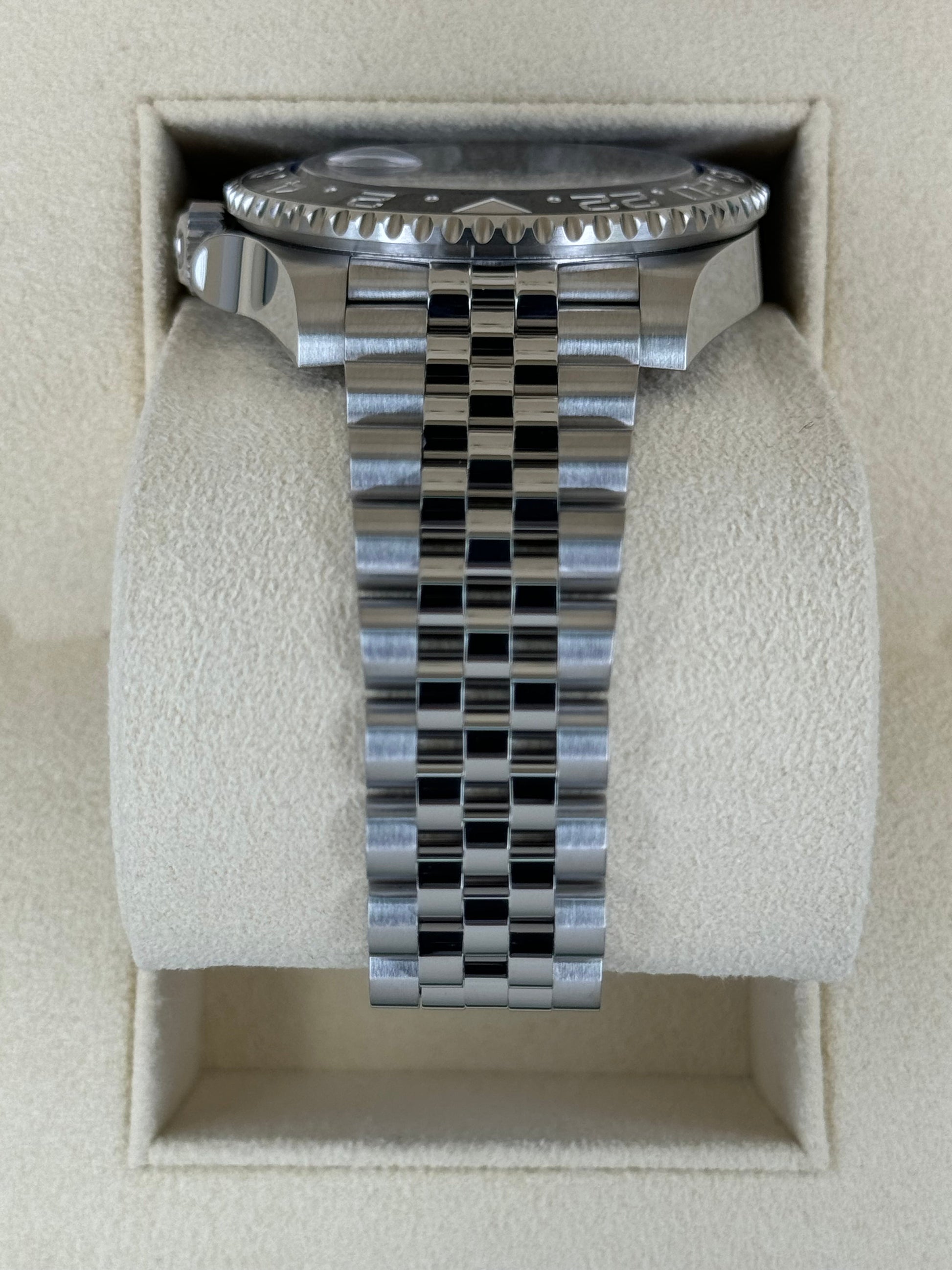 2022 Rolex GMT-Master II "Batgirl" 40mm 126710BLNR Jubilee Black Dial - MyWatchLLC