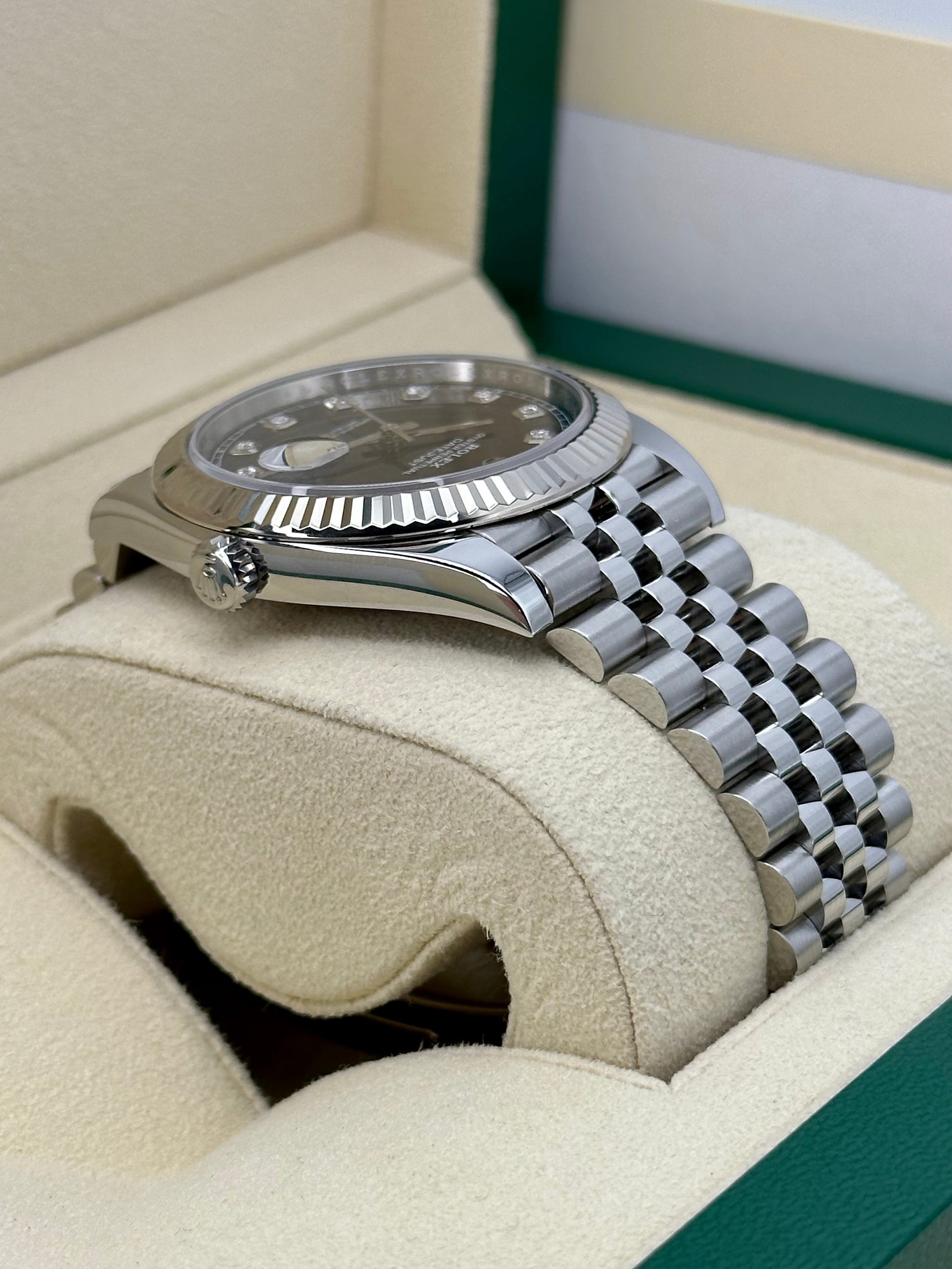 2021 Rolex Datejust 41mm 126334 Jubilee Black Diamond Dial - MyWatchLLC