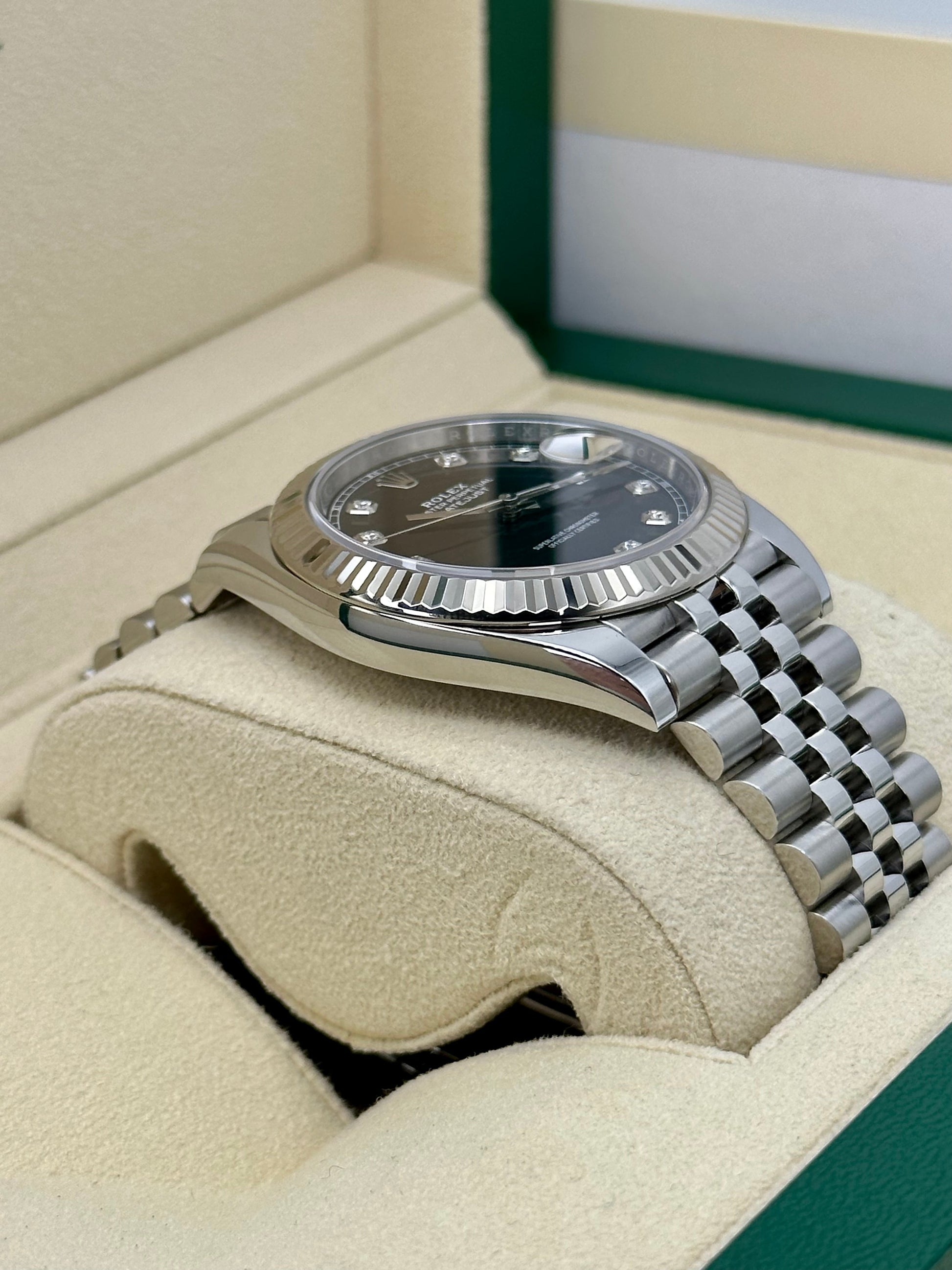 2021 Rolex Datejust 41mm 126334 Jubilee Black Diamond Dial - MyWatchLLC