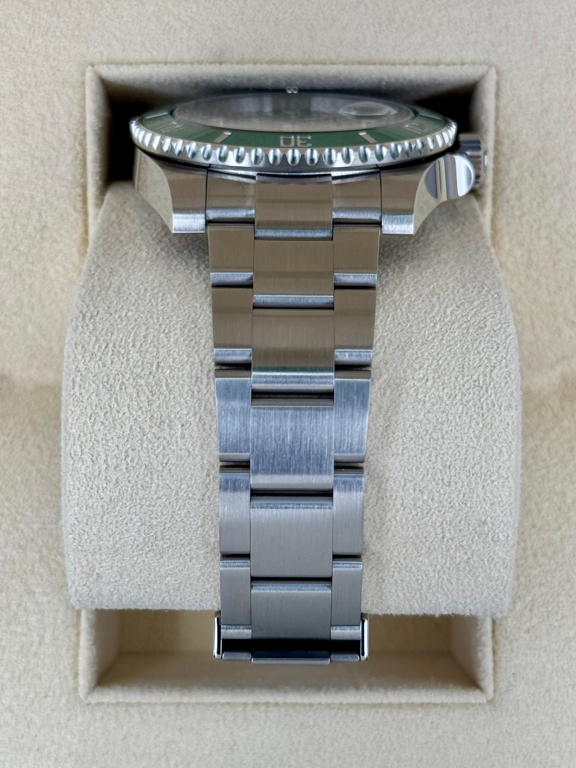 2017 Rolex Submariner "Hulk" 40mm 116610LV Green Dial - MyWatchLLC