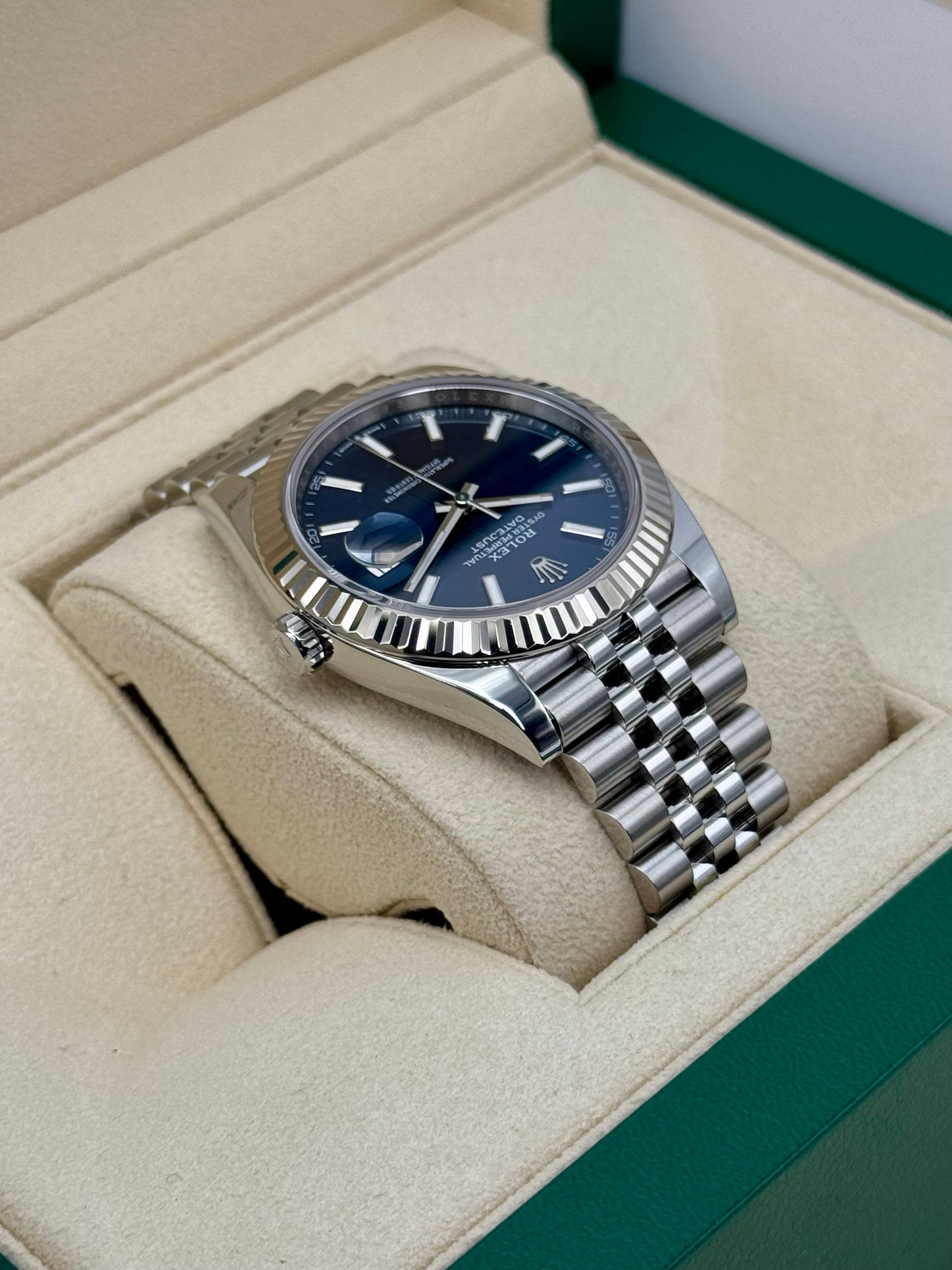 2022 Rolex Datejust 41mm 126334 Stainless Steel Jubilee Blue Dial - MyWatchLLC