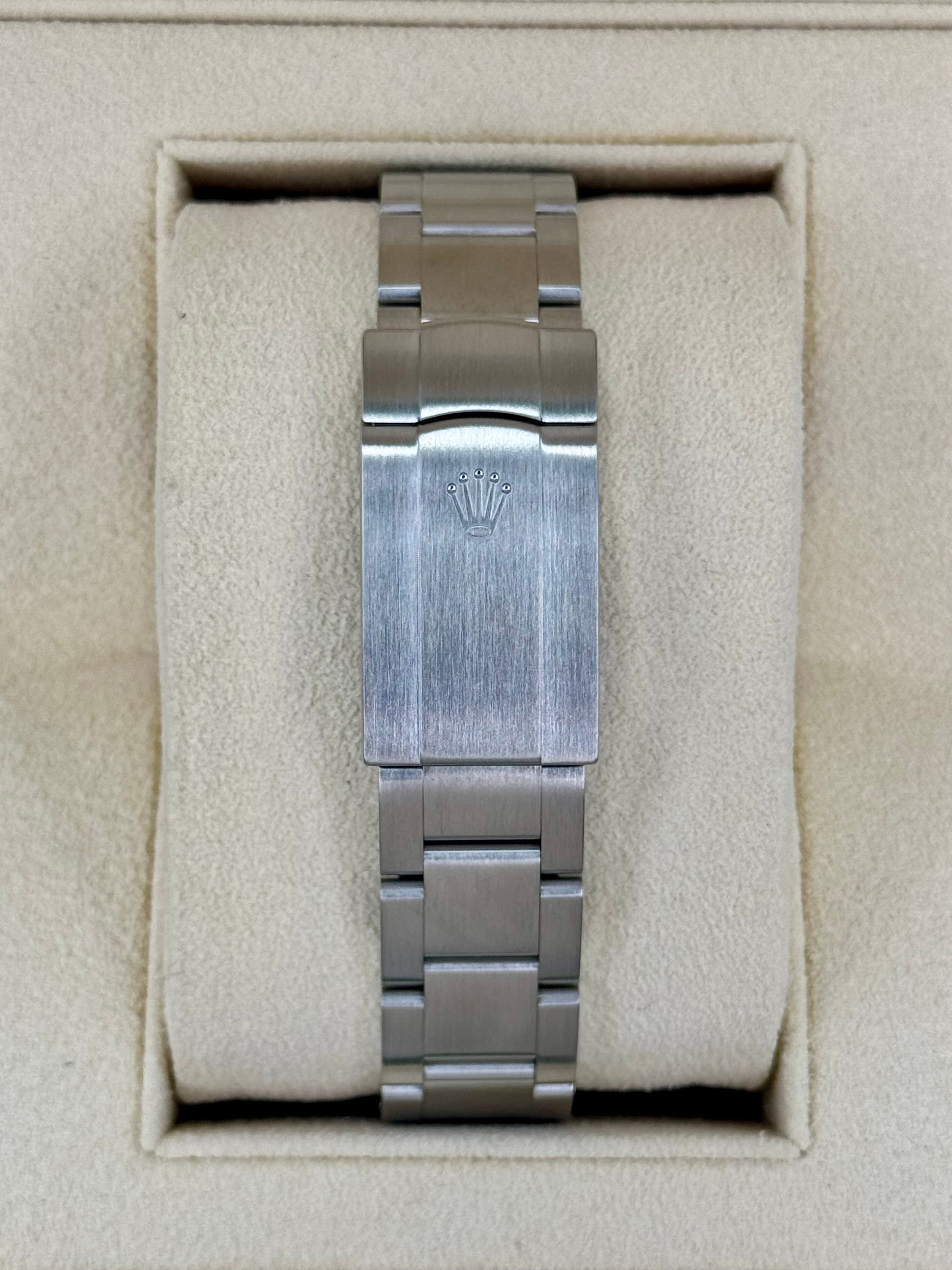 2023 Rolex Oyster Perpetual 41mm 124300 Green Dial - MyWatchLLC