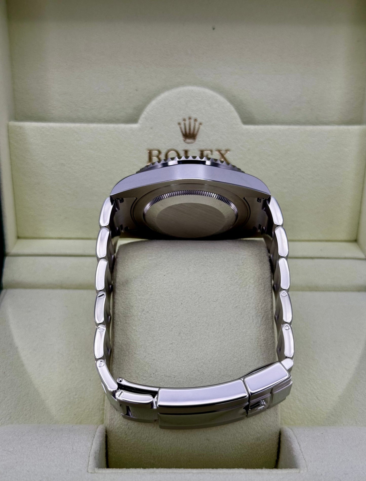 2014 Rolex GMT-Master II “Batmanâ€?40mm 116710BLNR Oyster - MyWatchLLC