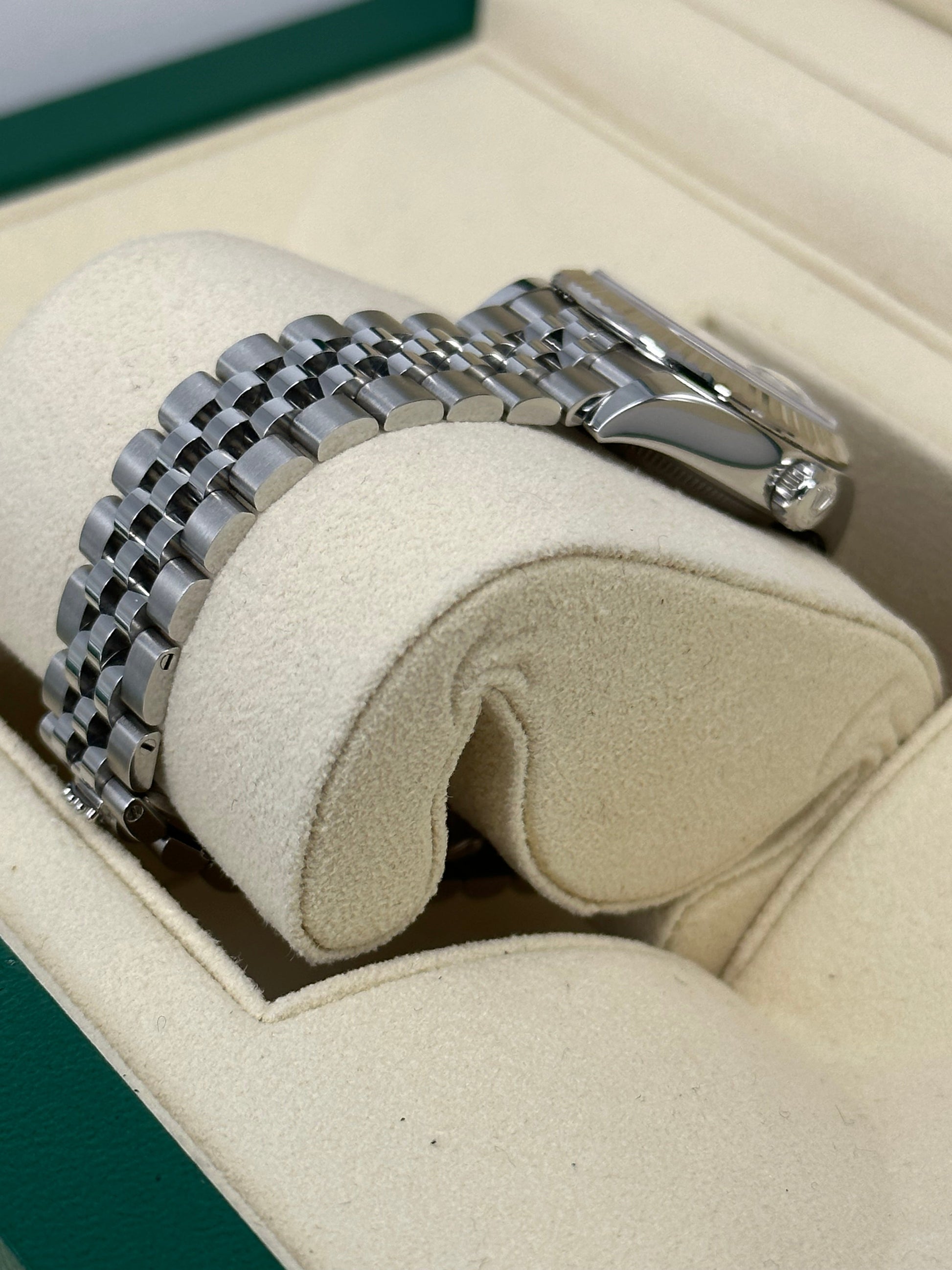 2022 Rolex Lady-Datejust 28mm 279174 Jubilee Mother of Pearl Diamond Dial - MyWatchLLC