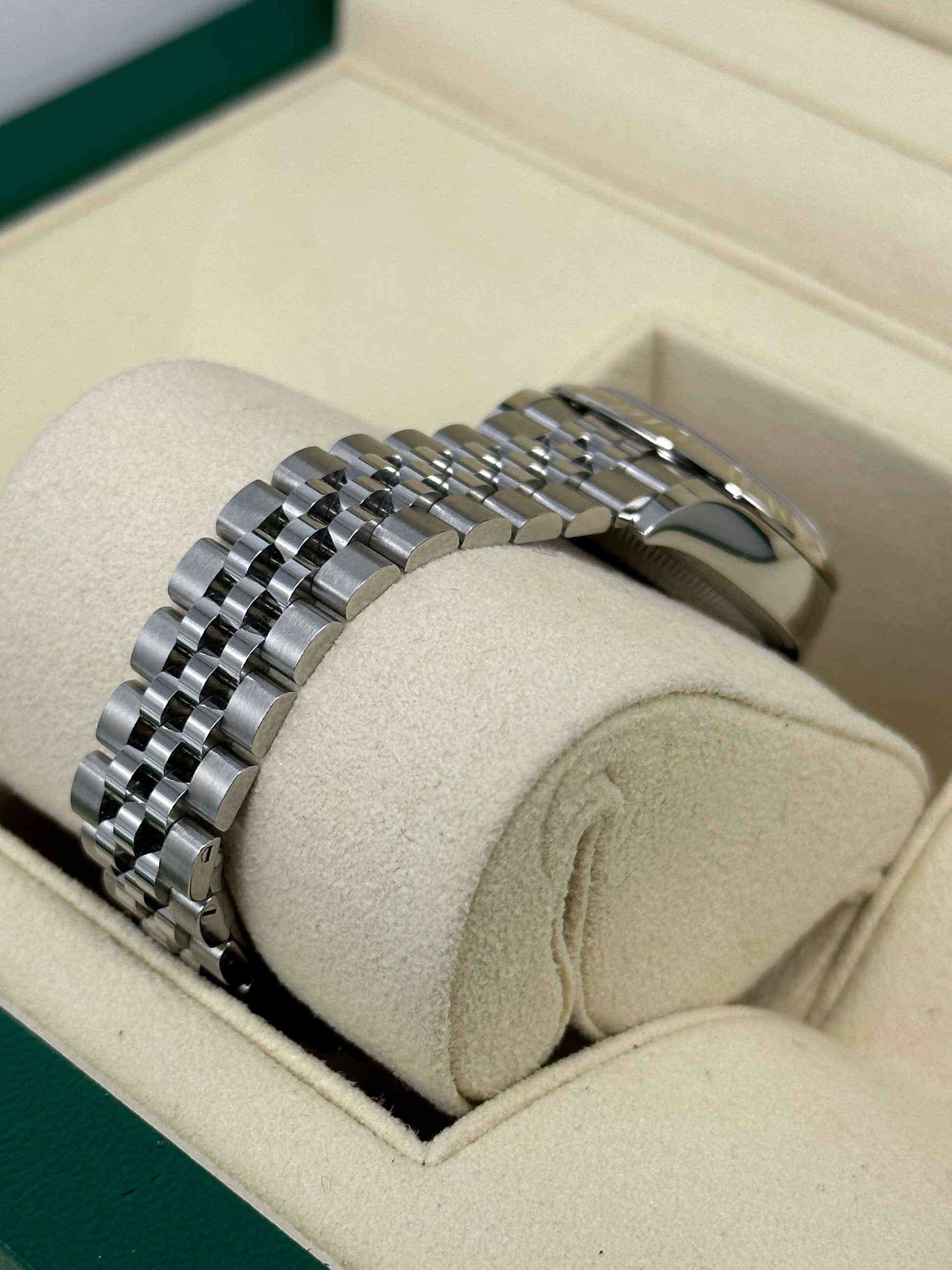 2022 Rolex Lady-Datejust 28mm 279174 Jubilee Mother of Pearl Diamond Dial - MyWatchLLC