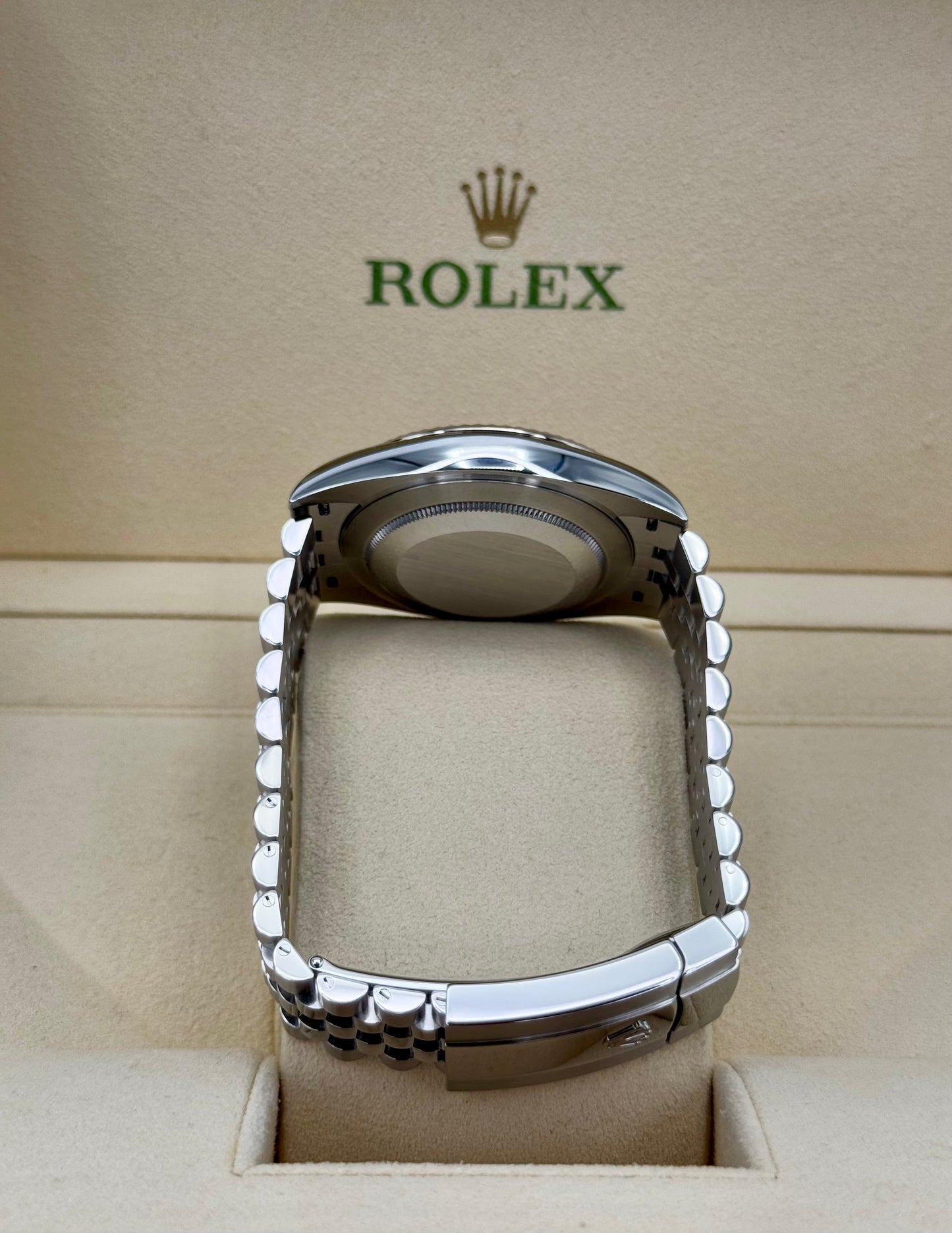 2017 Datejust 41mm 126334 Stainless Steel Jubilee Rhodium Diamond Dial - MyWatchLLC