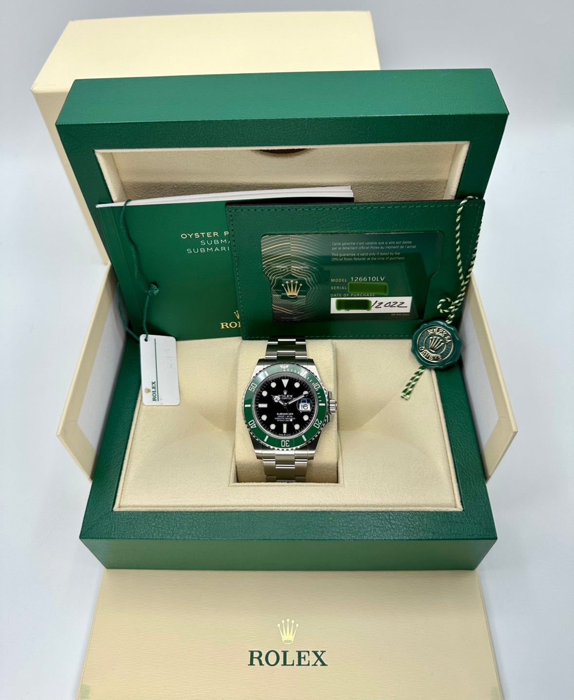 NEW 2022 Rolex Submariner Date “Starbucksâ€?41mm 126610LV Oyster Black Dial - MyWatchLLC