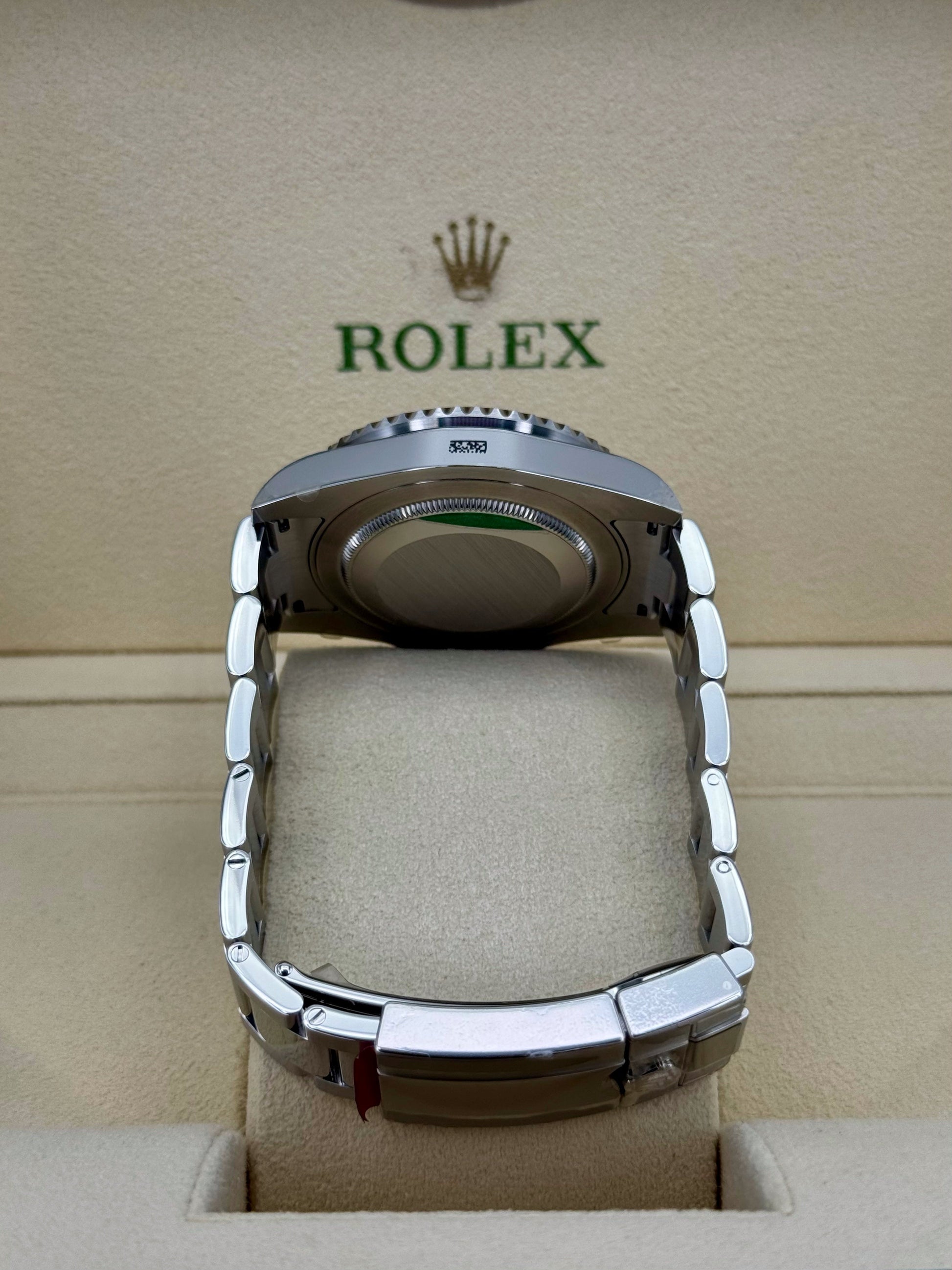 NEW OLD STOCK 2016 Rolex GMT-Master II 40mm 116710LN Black Dial - MyWatchLLC