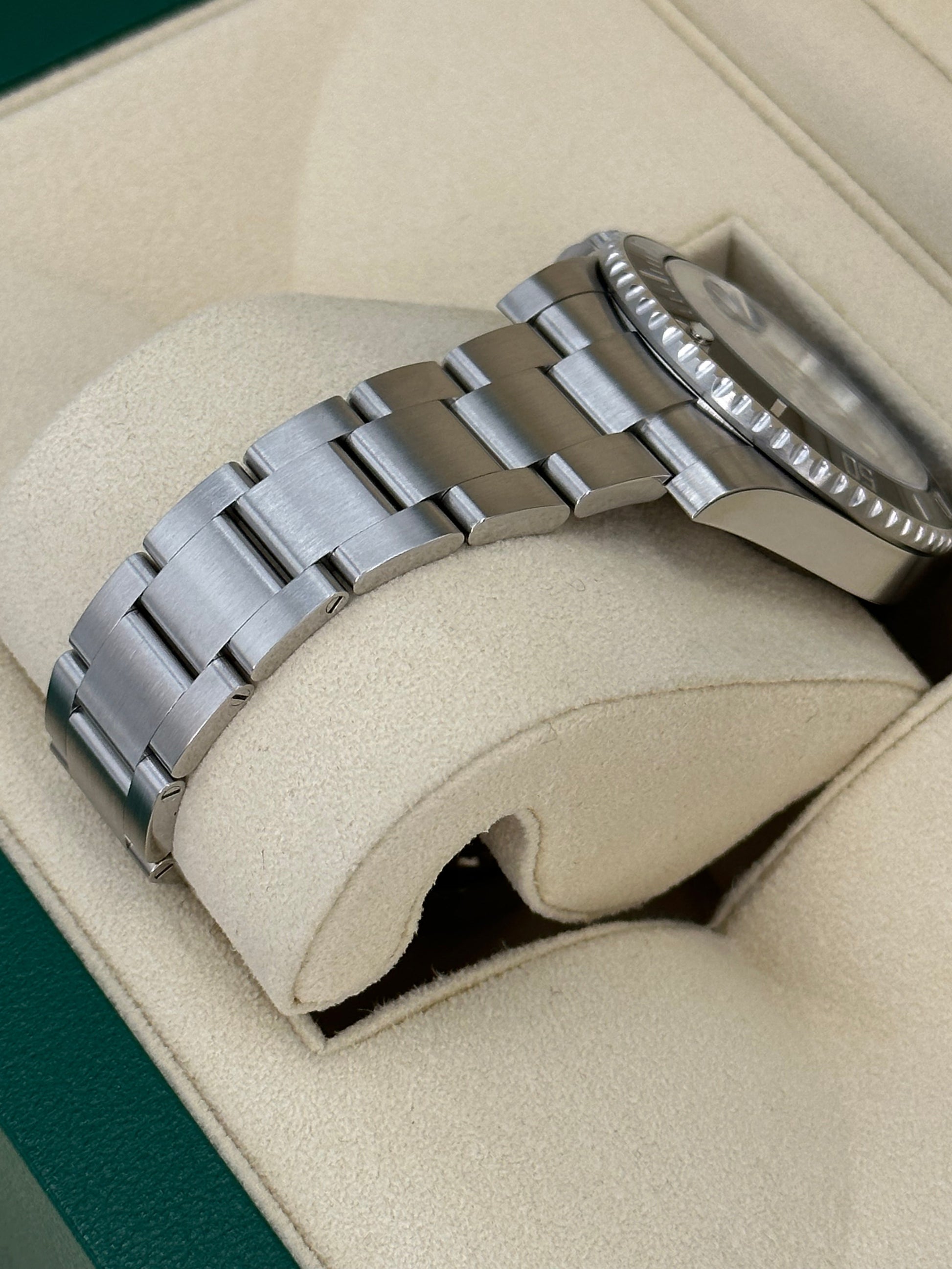 2018 Rolex Submariner 40mm 116610LN Stainless Steel Black Dial - MyWatchLLC