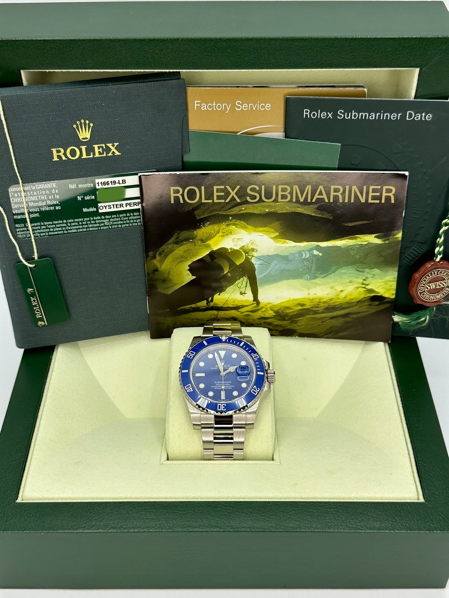 2009 Rolex Submariner Date “Smurfâ€?40mm 116619LB White Gold Blue Dial - MyWatchLLC