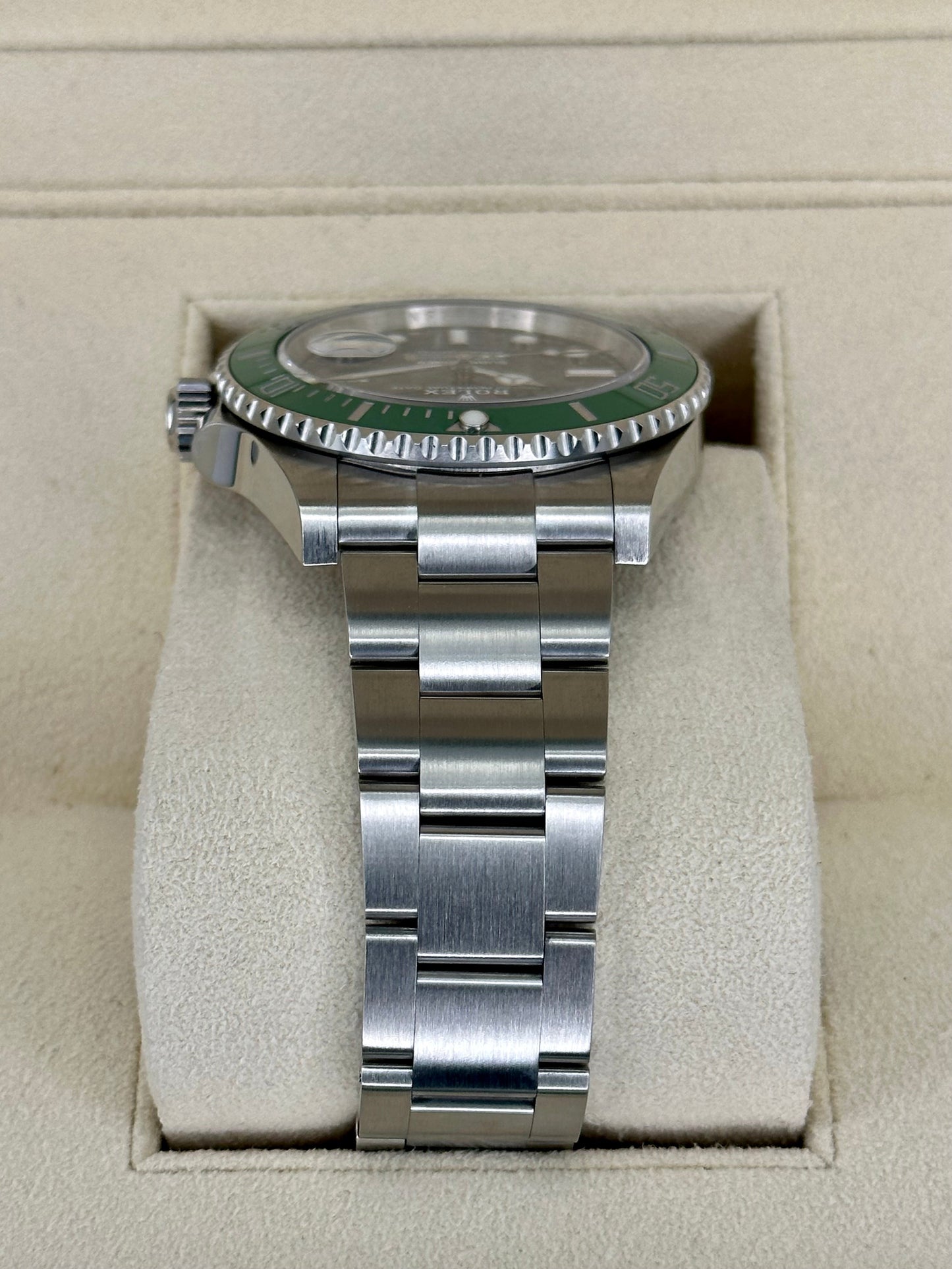 2022 Rolex Submariner Date “Starbucksâ€?41mm 126610LV Oyster Black Dial - MyWatchLLC