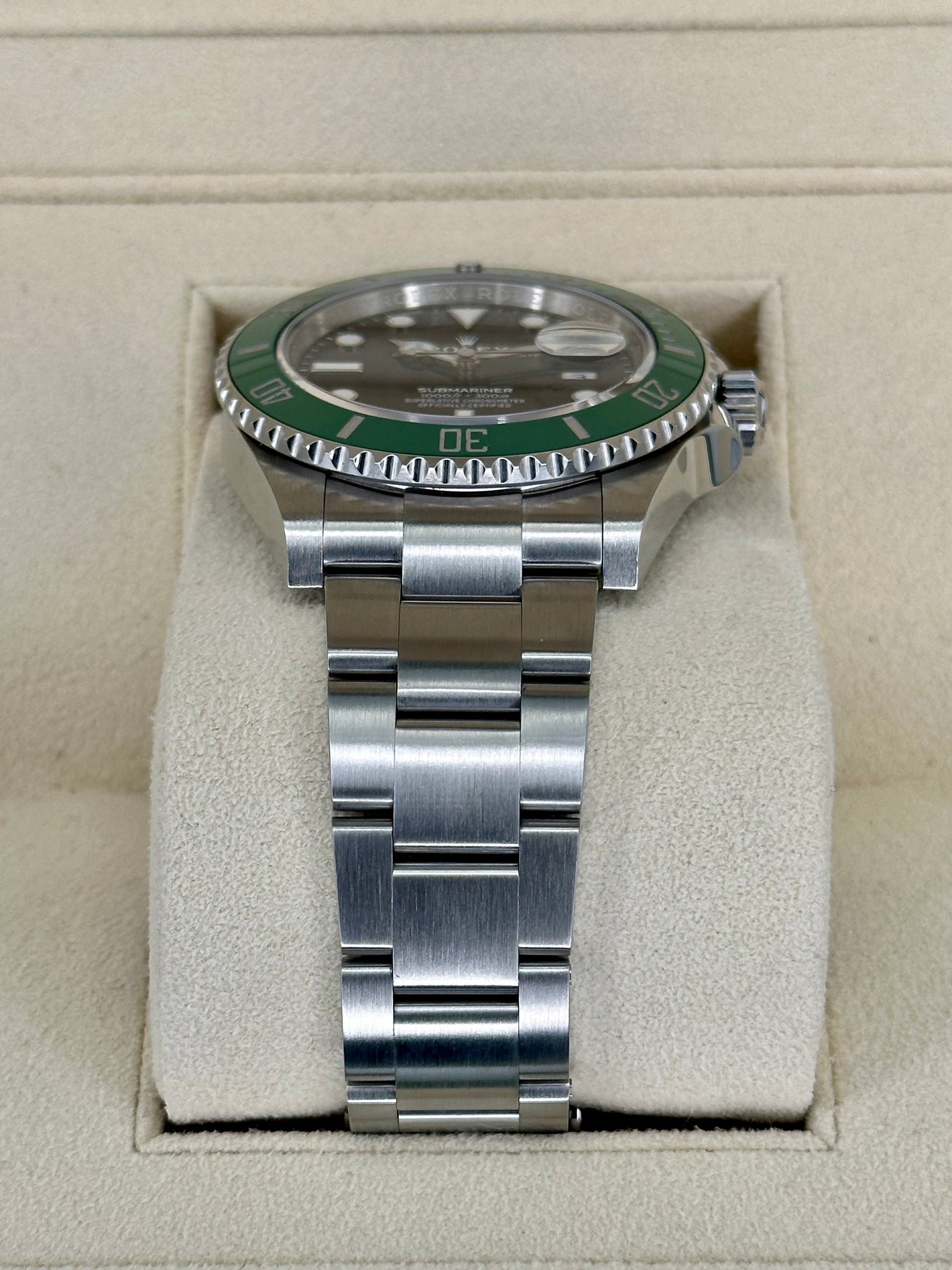 2022 Rolex Submariner Date “Starbucksâ€?41mm 126610LV Oyster Black Dial - MyWatchLLC