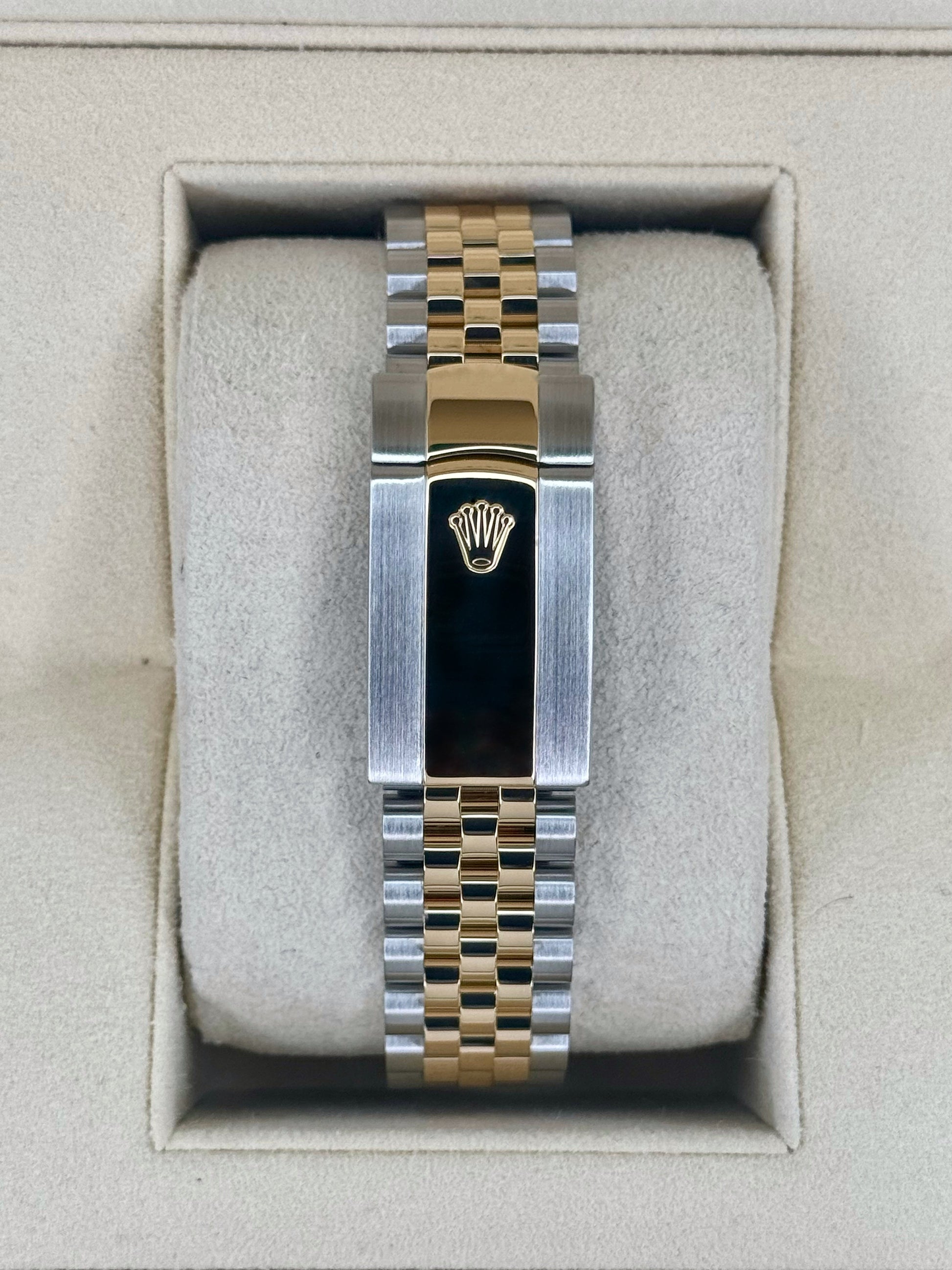 2022 Rolex Datejust 41mm 126333 Two-Tone Jubilee Wimbledon Dial - MyWatchLLC