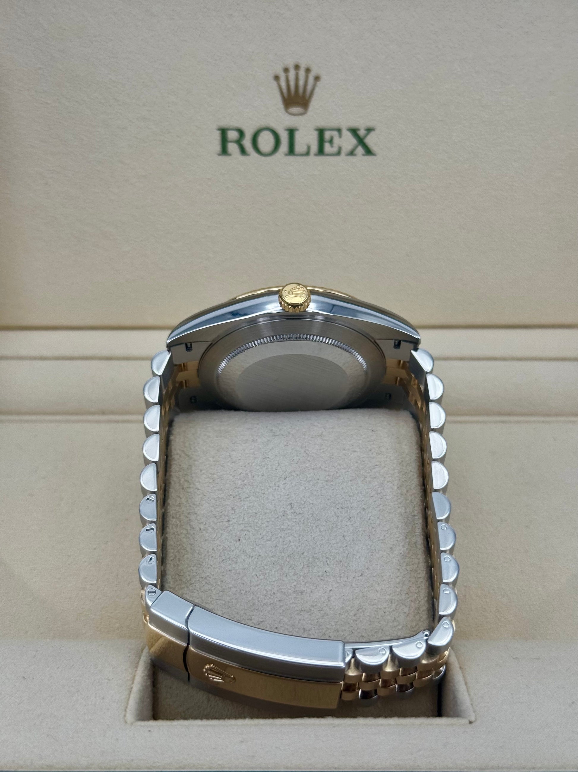 2022 Rolex Datejust 41mm 126333 Two-Tone Jubilee Wimbledon Dial - MyWatchLLC