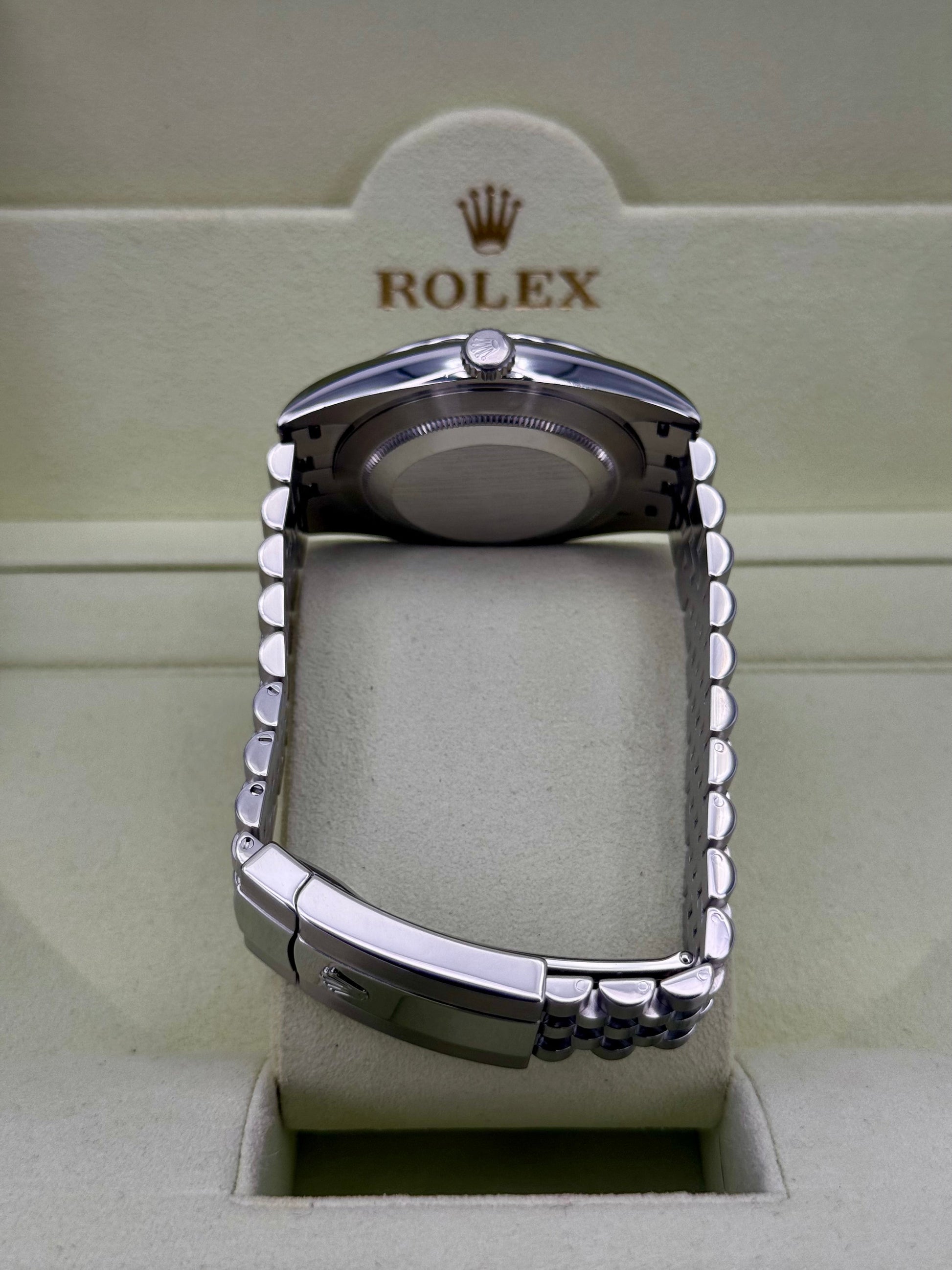 2018 Rolex Datejust 41mm 126300 Stainless Steel Jubilee Black Dial - MyWatchLLC