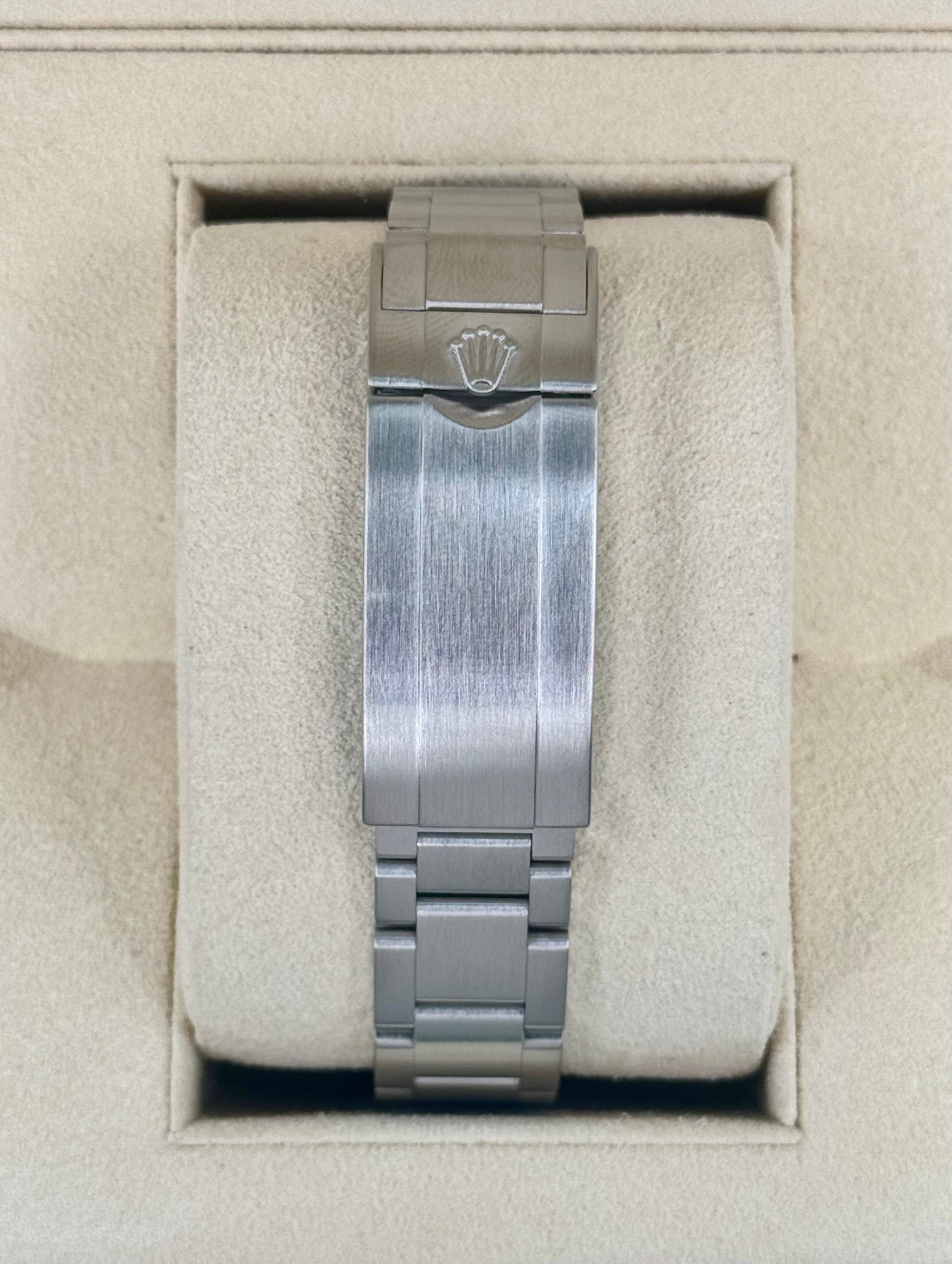 2019 Rolex Submariner "Hulk" 40mm 116610LV Green Dial - MyWatchLLC