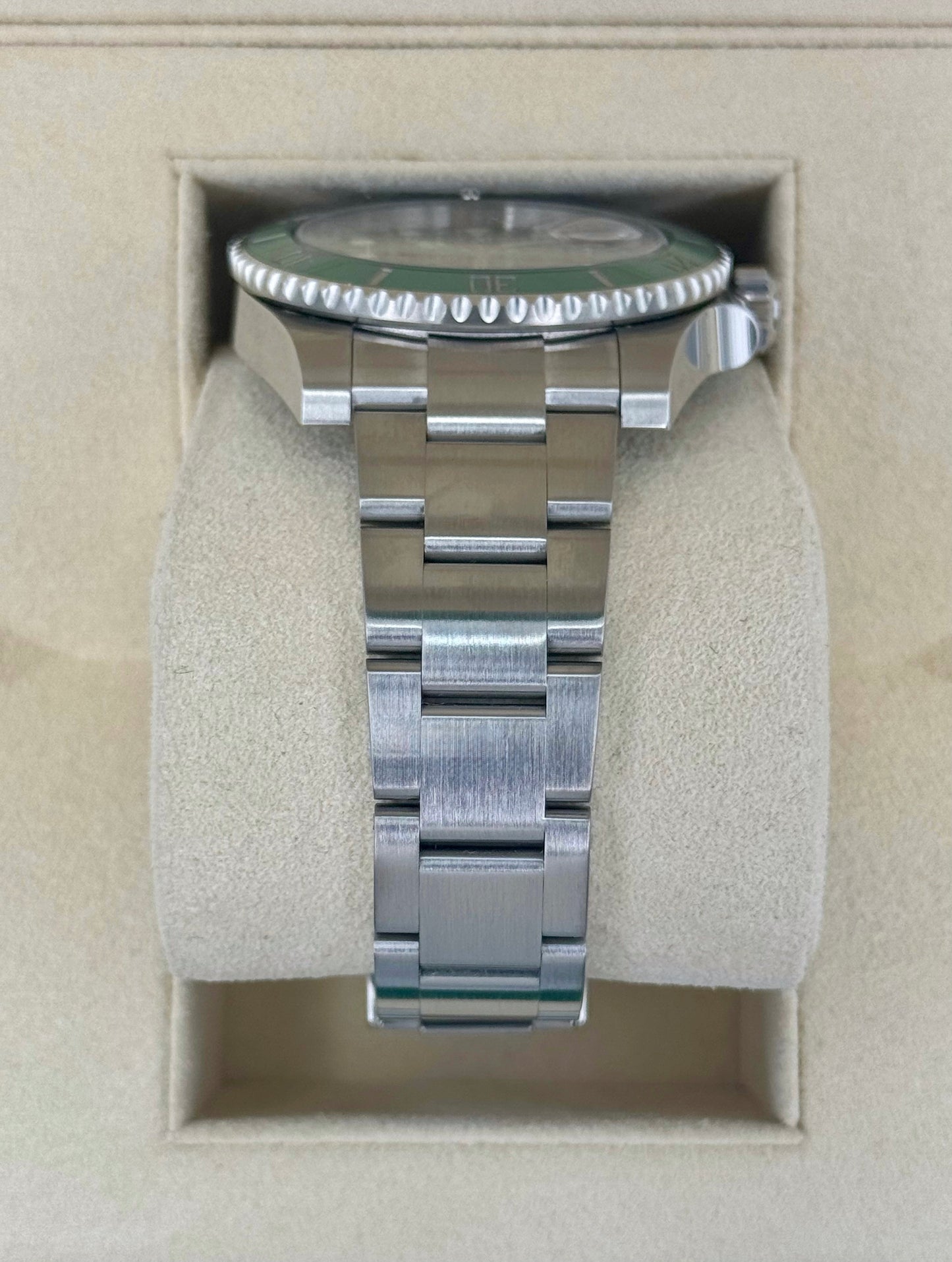 2019 Rolex Submariner "Hulk" 40mm 116610LV Green Dial - MyWatchLLC