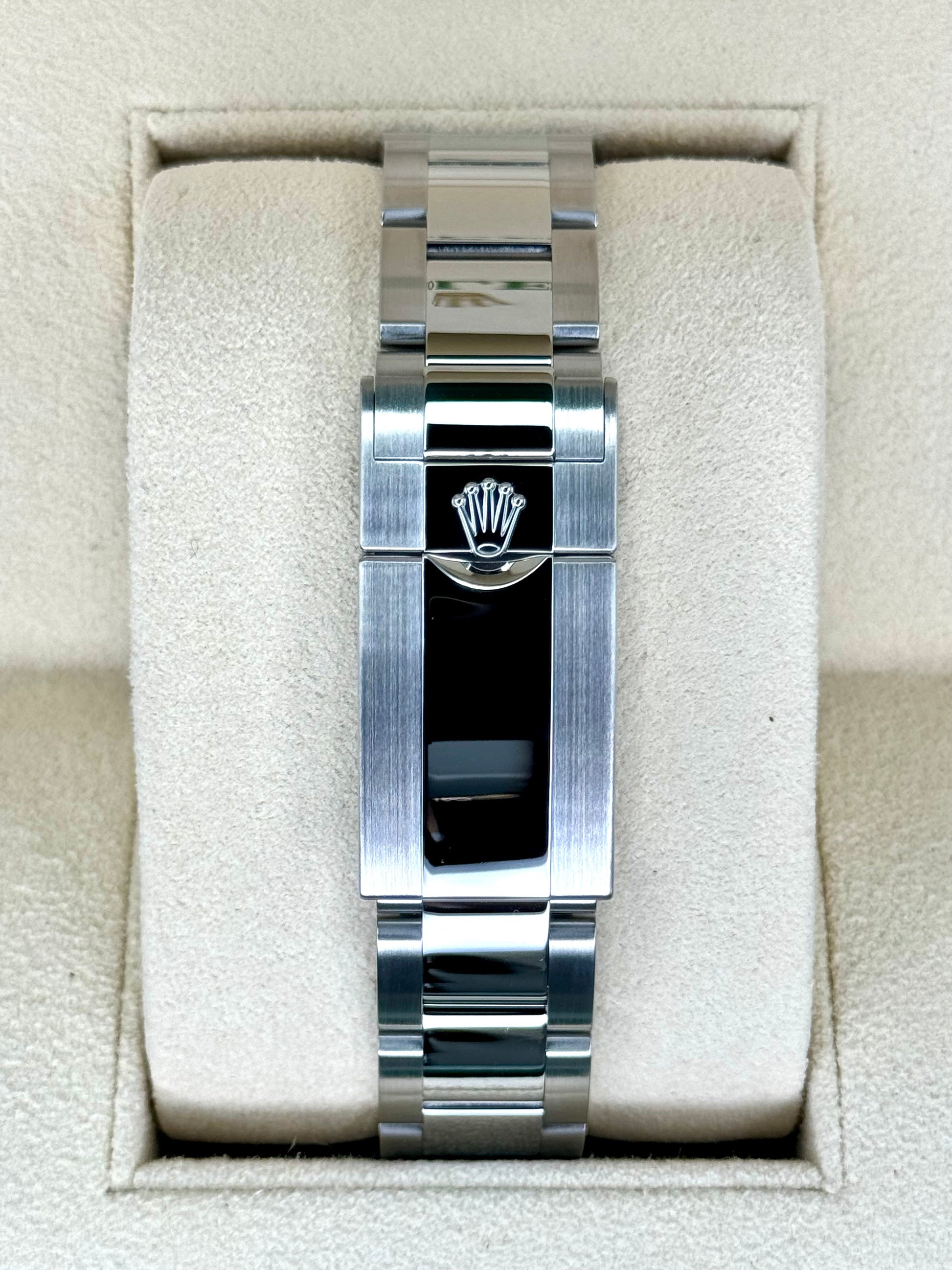 2023 Rolex Yacht-Master 40m 126622 Stainless Steel Blue Dial - MyWatchLLC