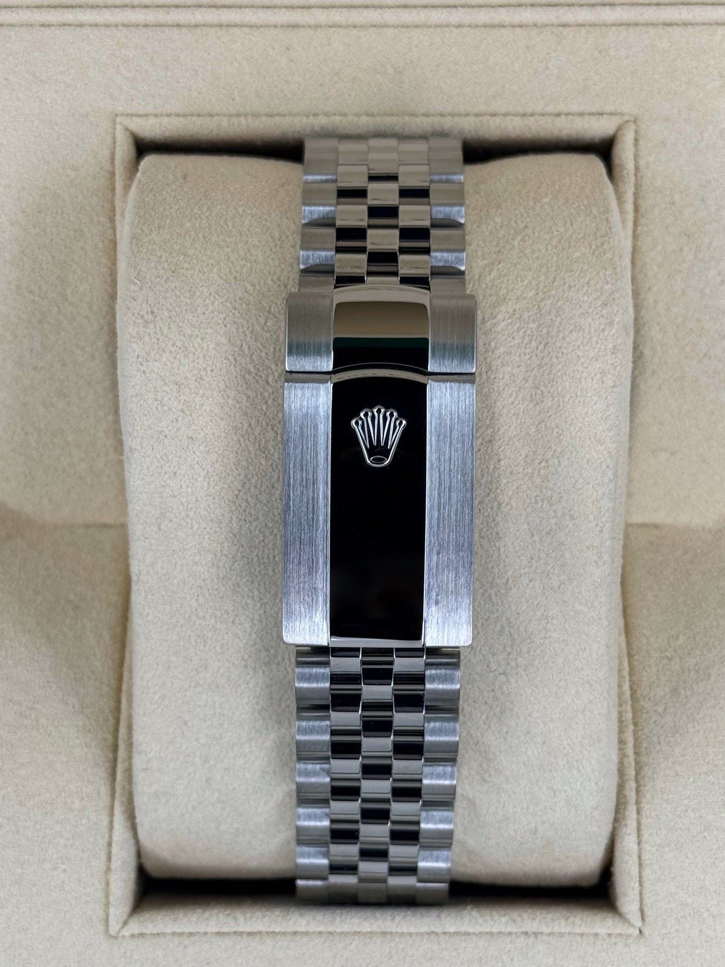 2017 Datejust 41mm 126334 Stainless Steel Jubilee Rhodium Diamond Dial - MyWatchLLC