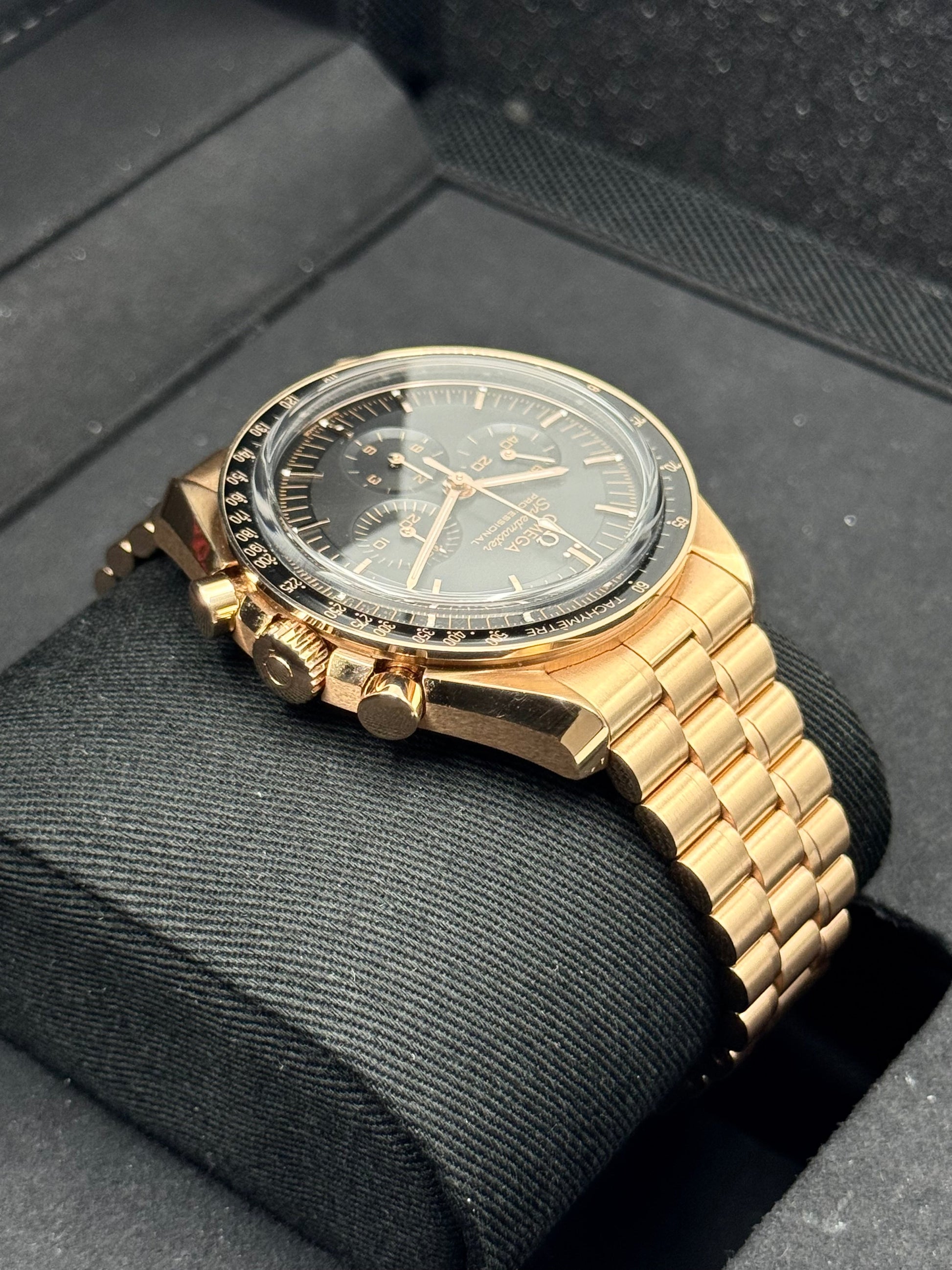 2021 Omega Speedmaster 42mm 310.60.42.50.01.001 Moonwatch Black Dial - MyWatchLLC