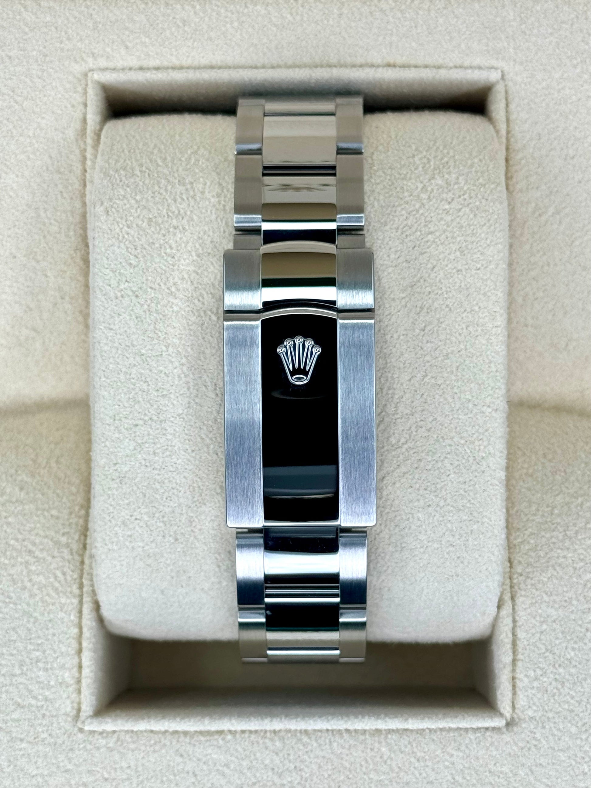 NEW 2024 Rolex Datejust 36mm 126284RBR MOP Diamond Dial - MyWatchLLC