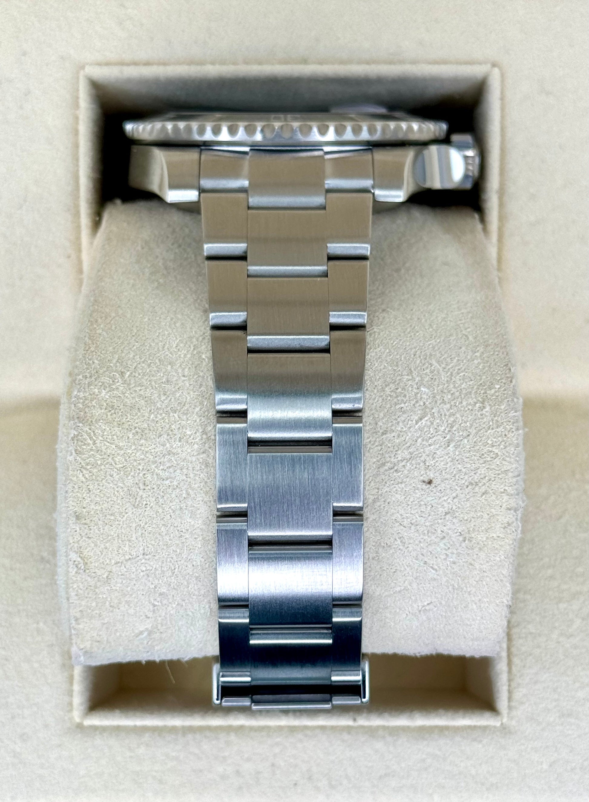 2020 Rolex Submariner 40mm 116610LN Stainless Steel Black Dial - MyWatchLLC