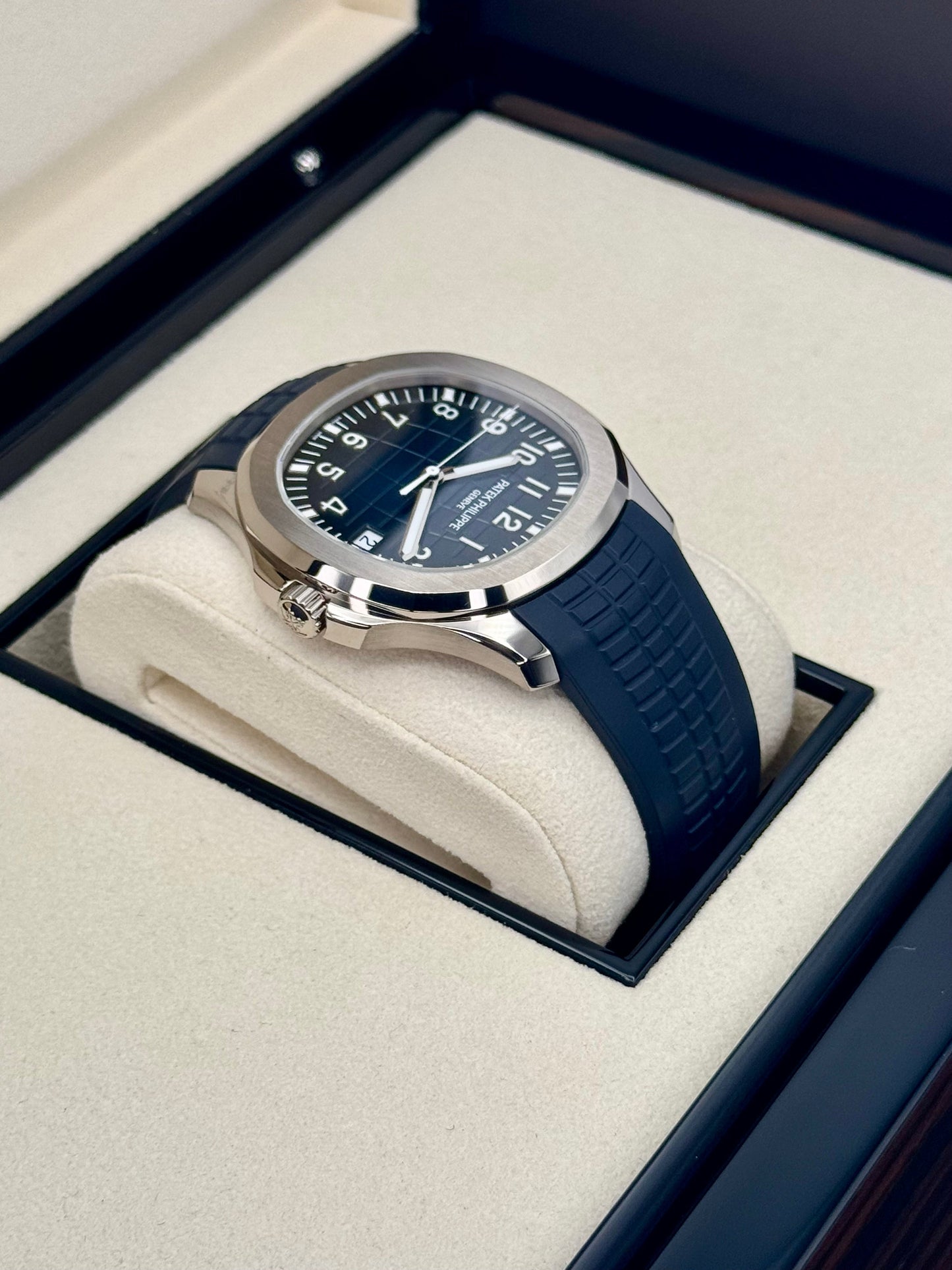 2021 Patek Philippe Aquanaut 5168G 42.2mm White Gold Blue Dial - MyWatchLLC