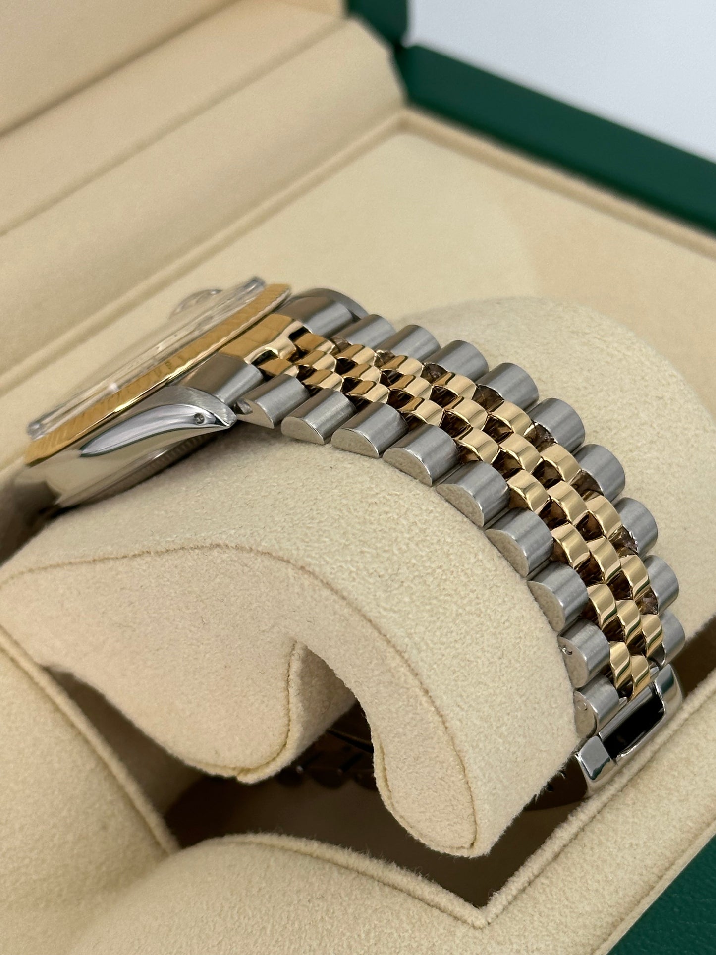 1987 Rolex Datejust 36mm 16013 Champagne Dial - MyWatchLLC